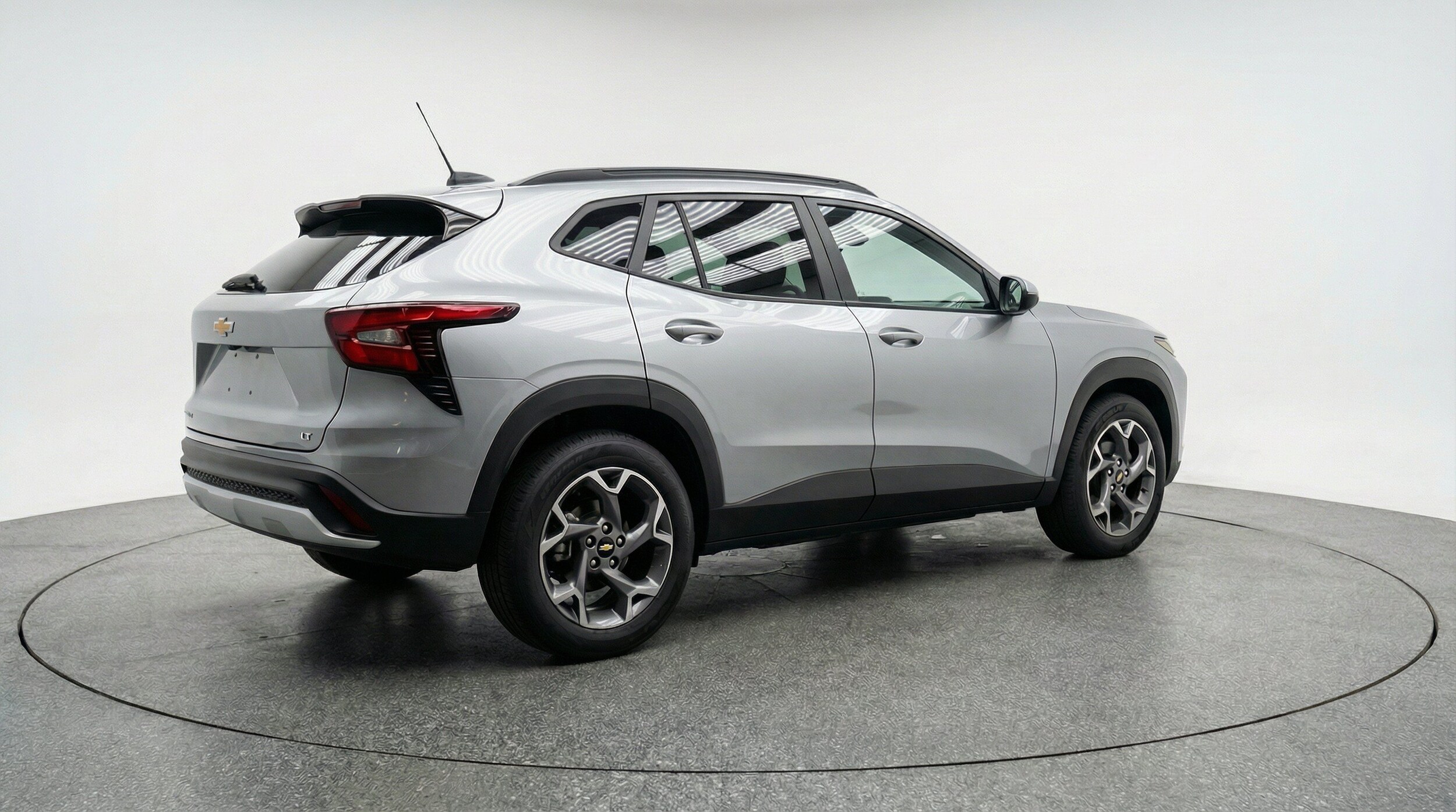 Thumbnail: 2025 Chevrolet Trax - 9