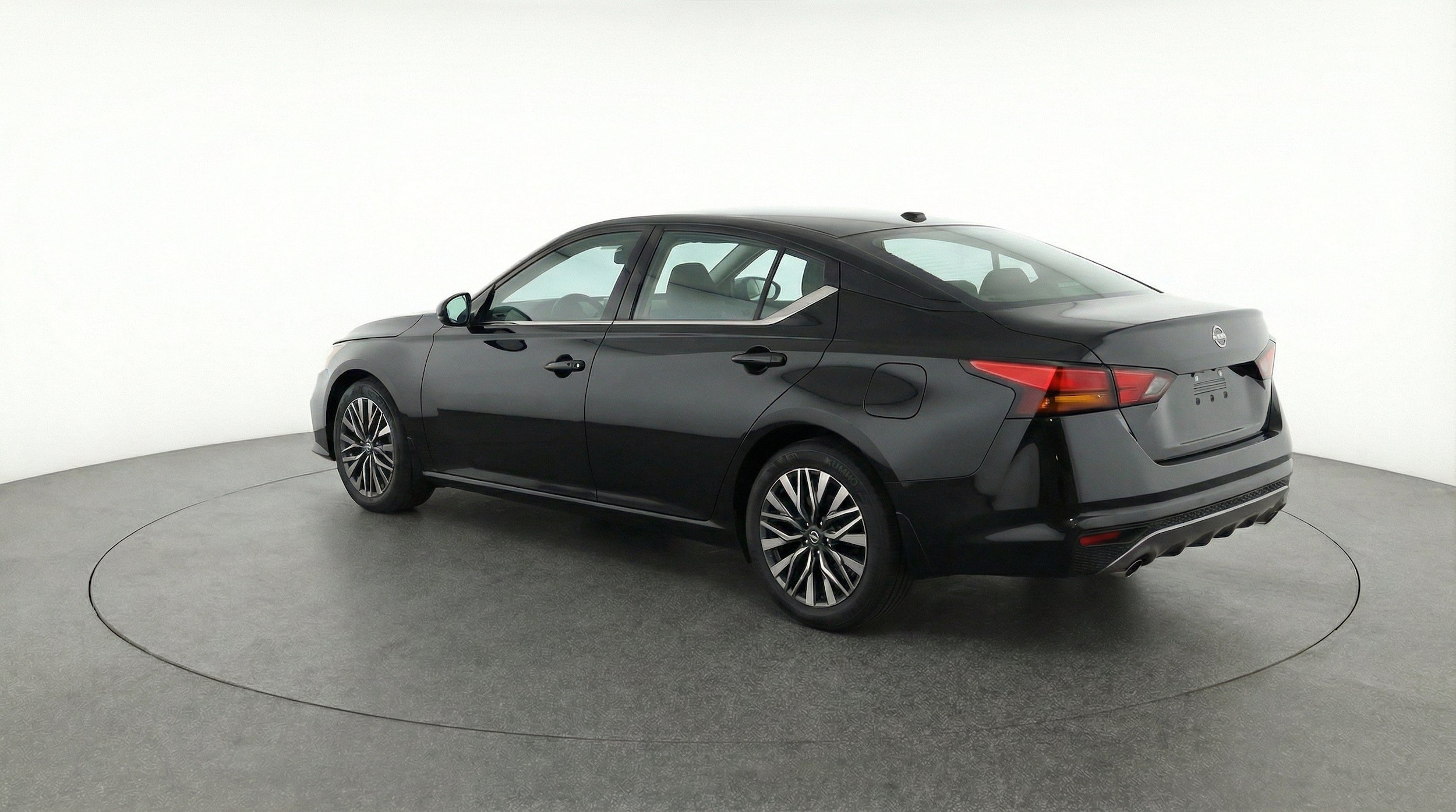 Thumbnail: 2026 Nissan Altima - 6
