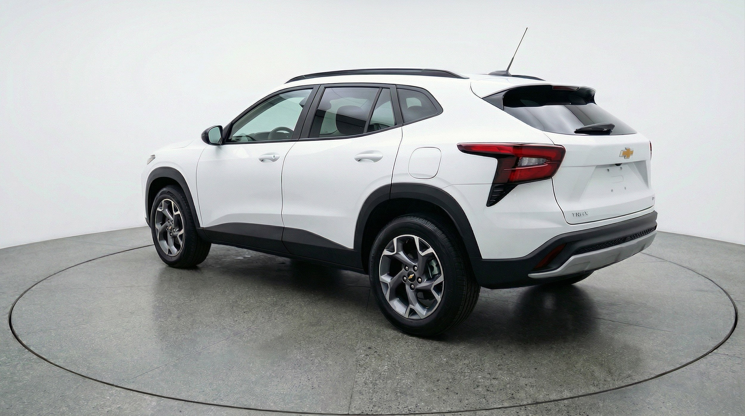 Thumbnail: 2025 Chevrolet Trax - 6