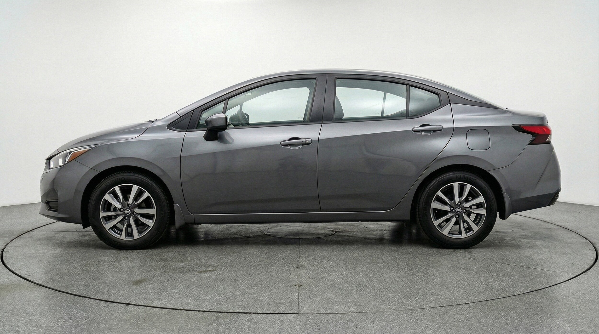 Thumbnail: 2025 Nissan Versa - 5