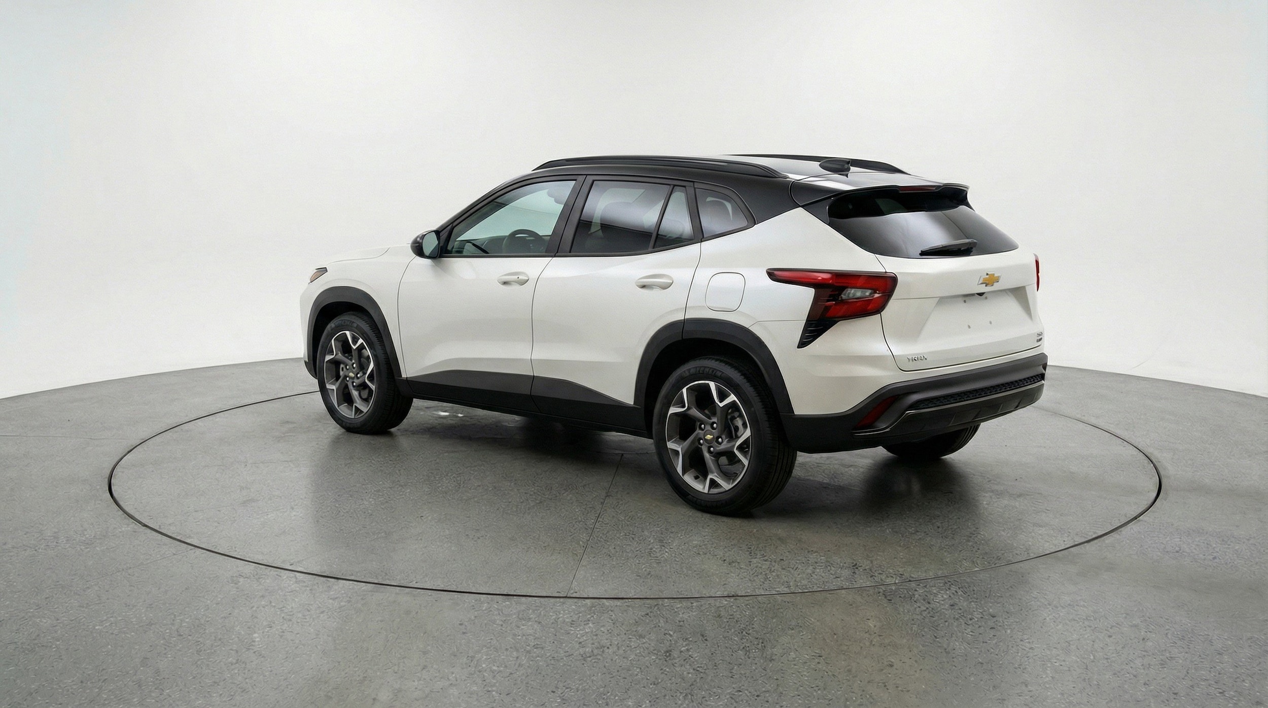 Thumbnail: 2025 Chevrolet Trax - 6