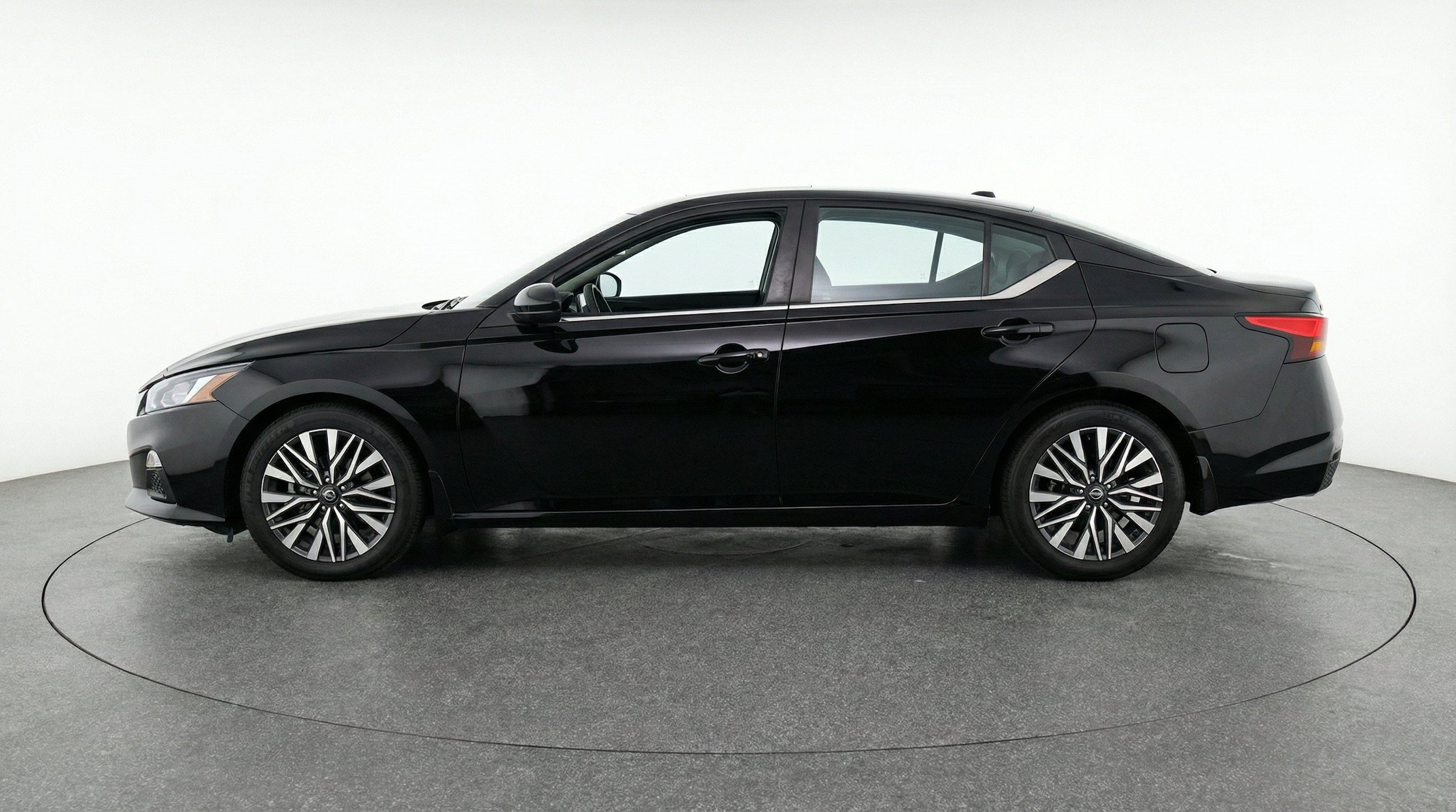 Thumbnail: 2026 Nissan Altima - 5