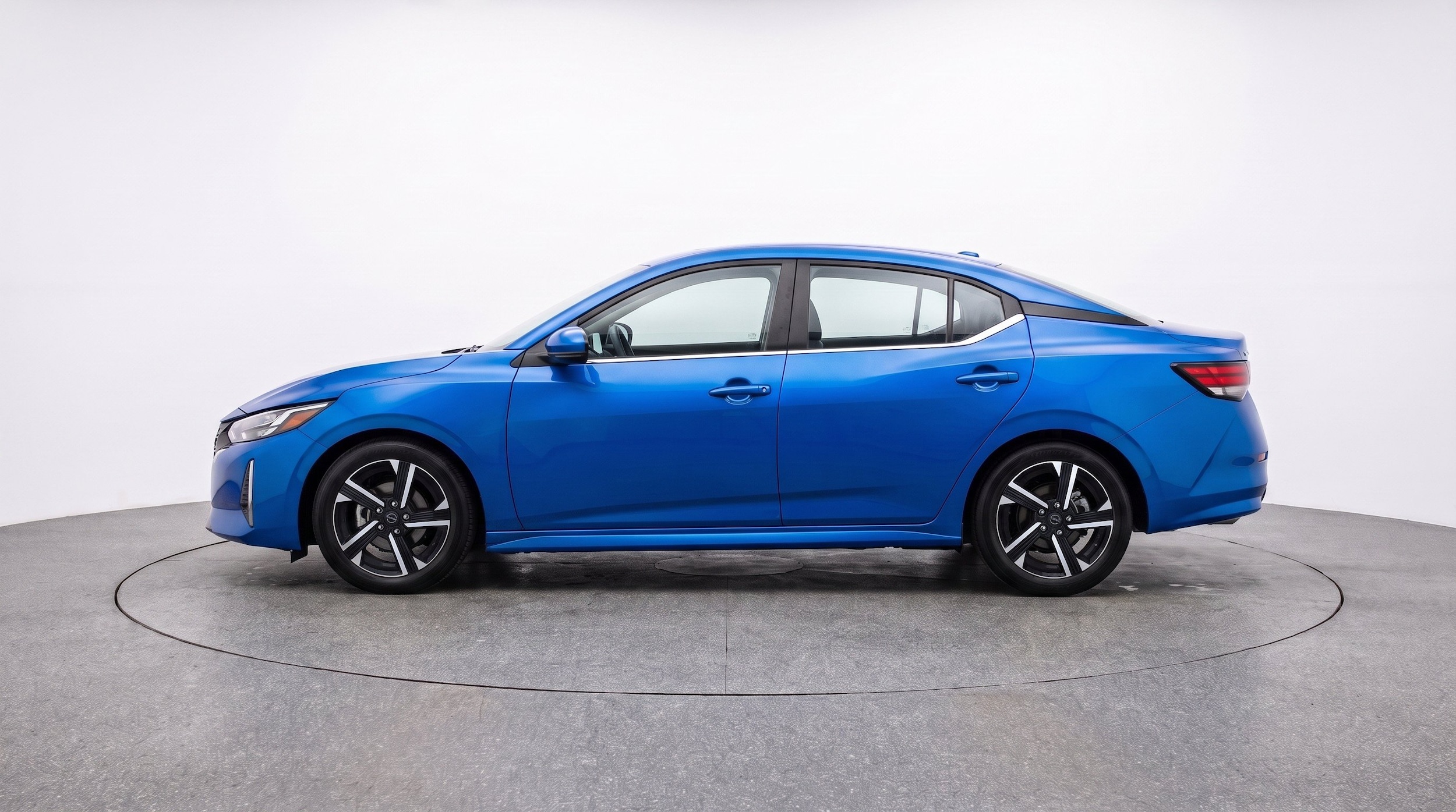 Thumbnail: 2025 Nissan Sentra - 5