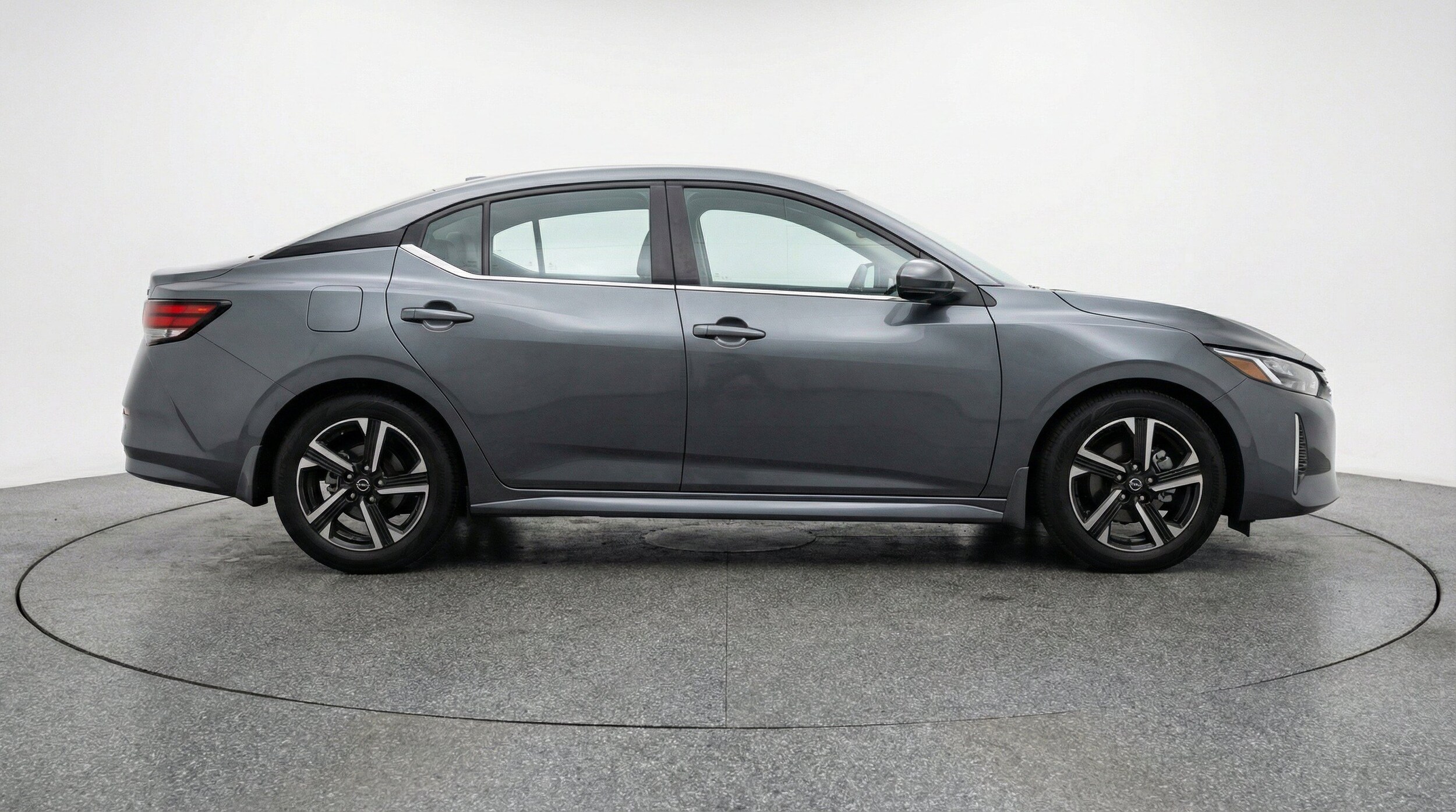 Thumbnail: 2025 Nissan Sentra - 11