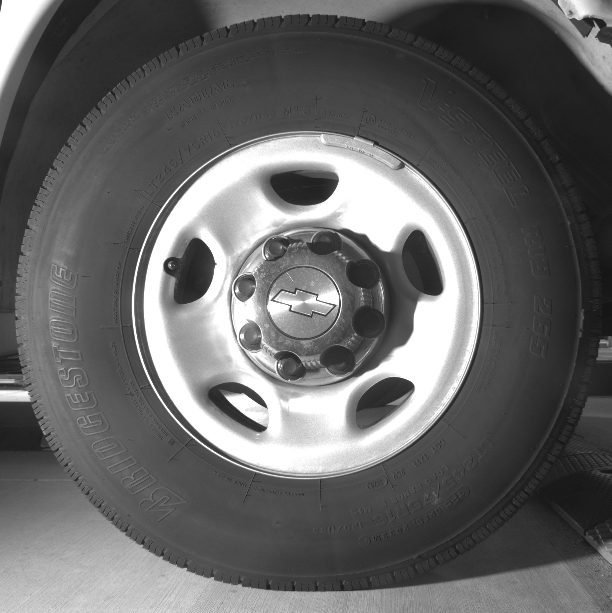 Thumbnail: 2024 Chevrolet Express - 13