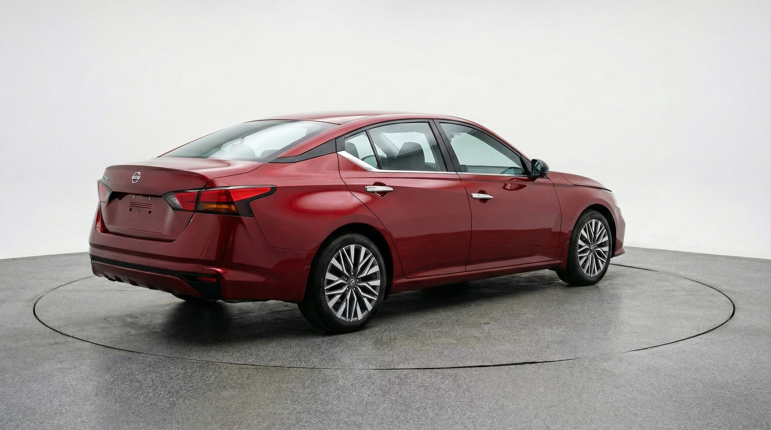 Thumbnail: 2025 Nissan Altima - 9