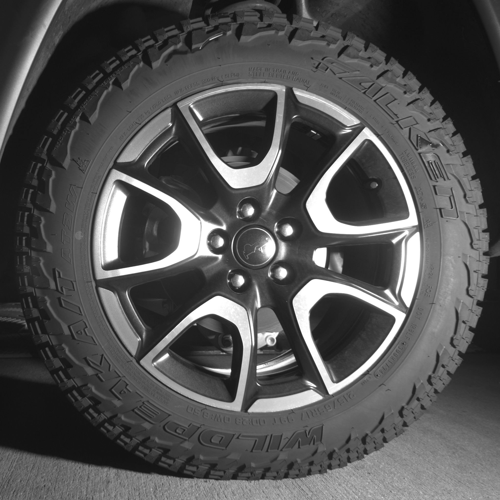 Thumbnail: 2025 Jeep Compass - 14