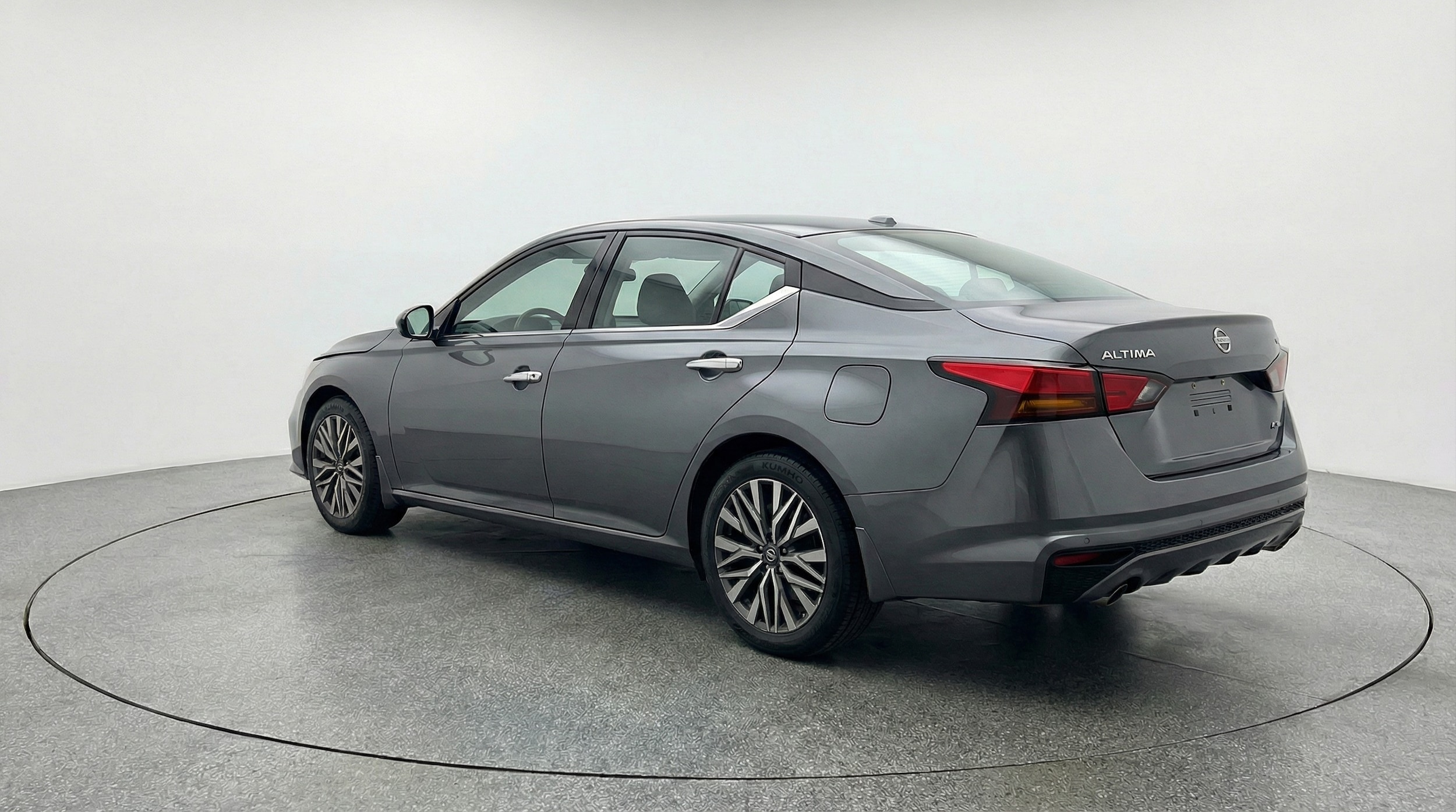 Thumbnail: 2025 Nissan Altima - 5