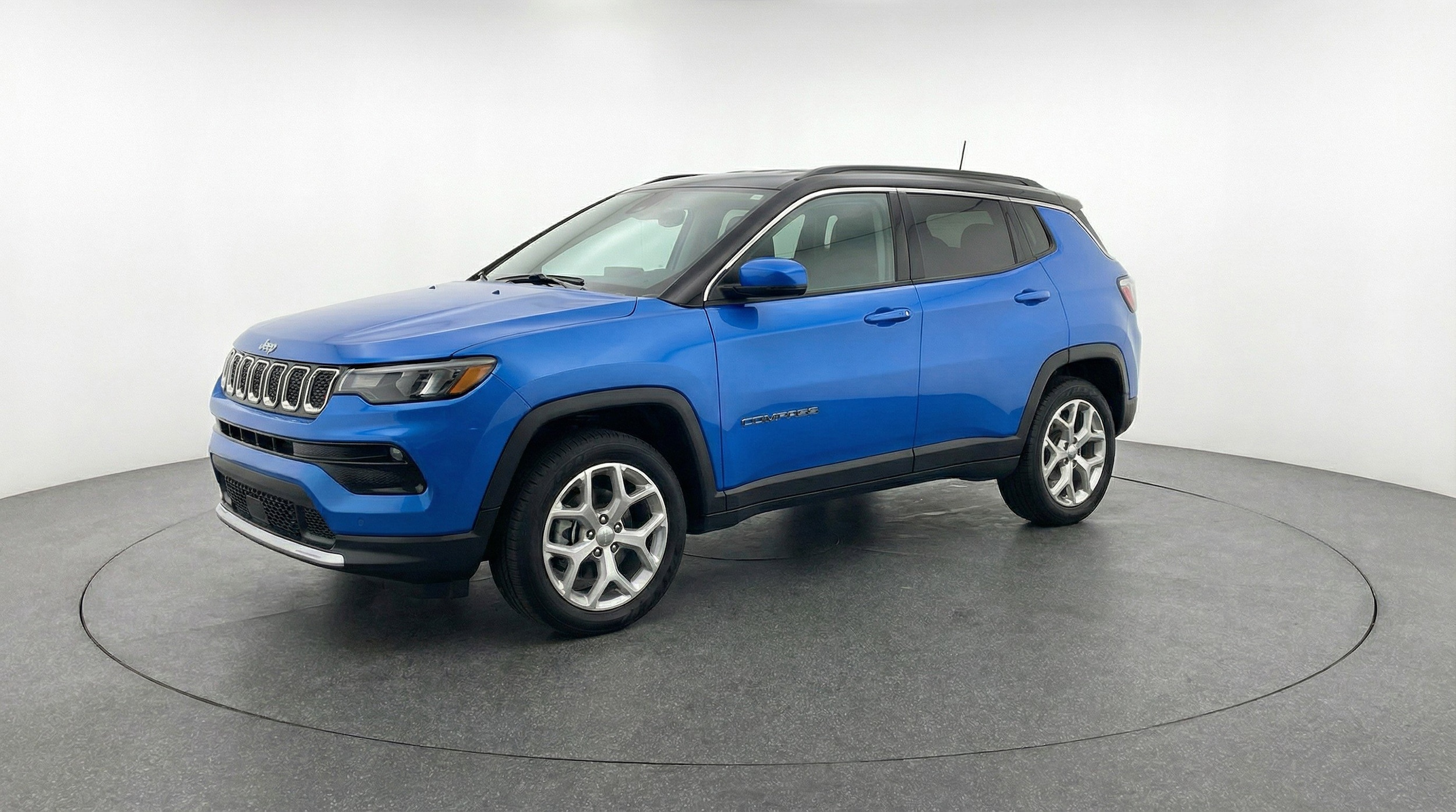 Thumbnail: 2025 Jeep Compass - 3