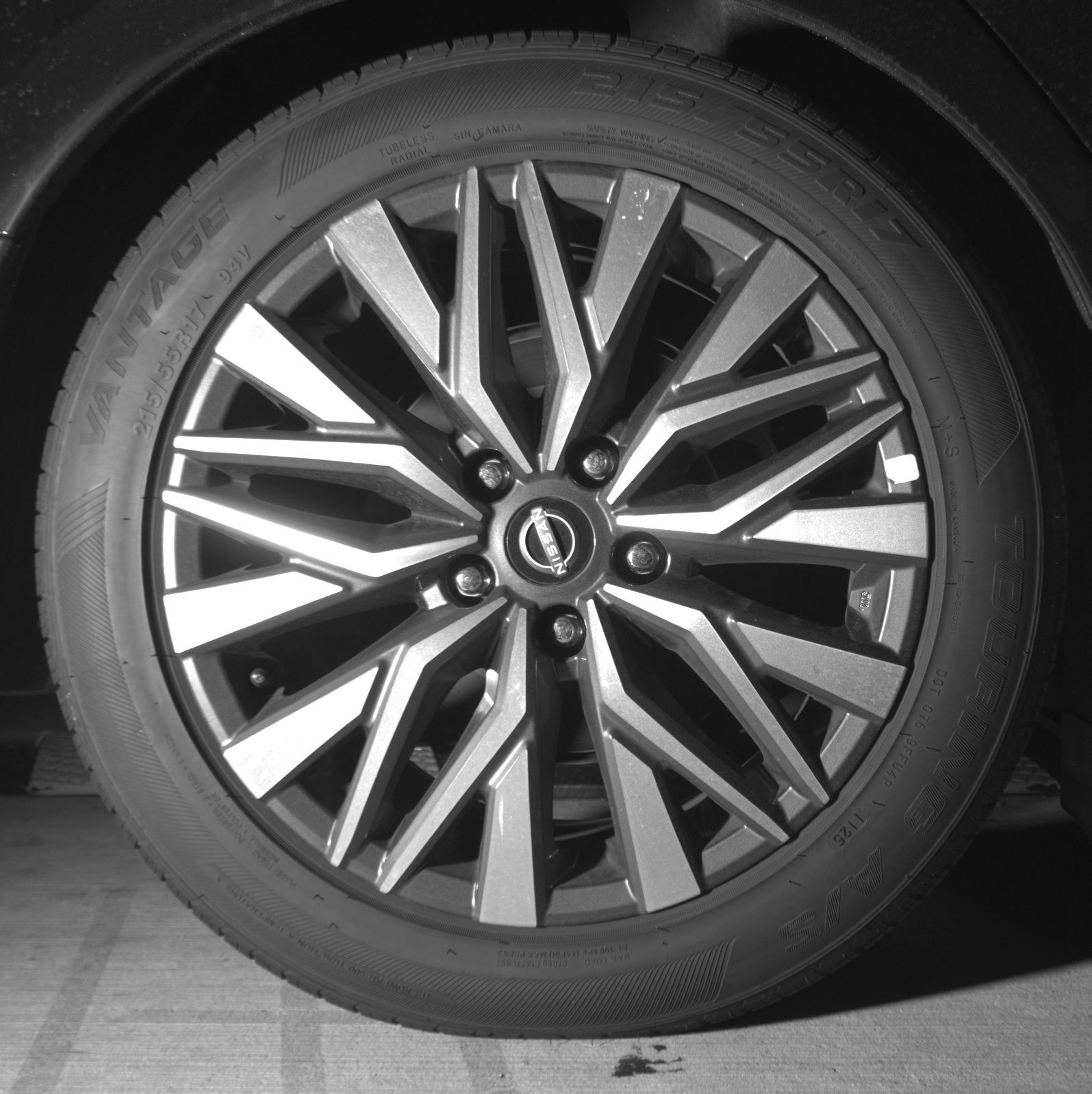 Thumbnail: 2025 Nissan Altima - 12