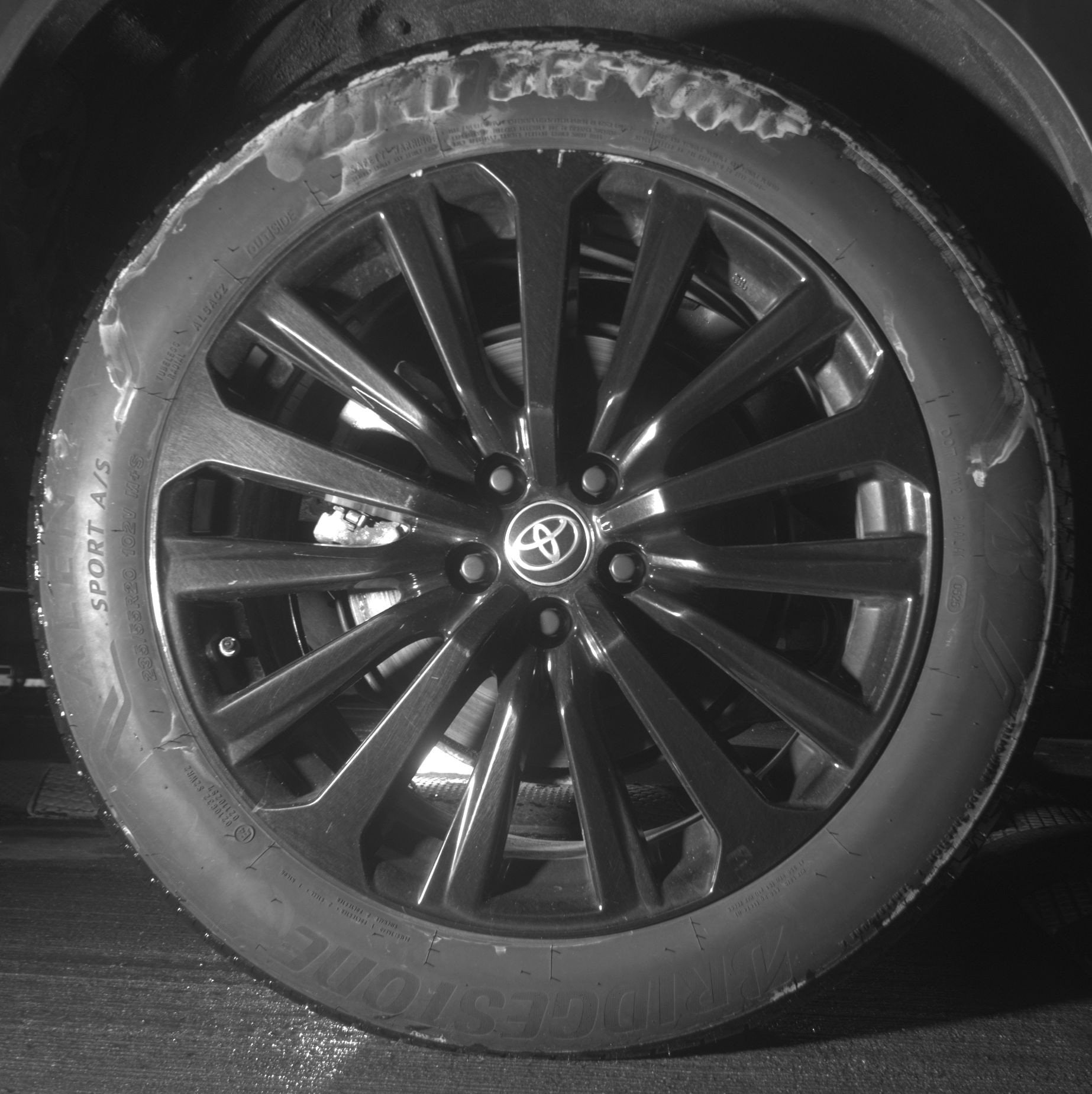 Thumbnail: 2025 Toyota Highlander - 15