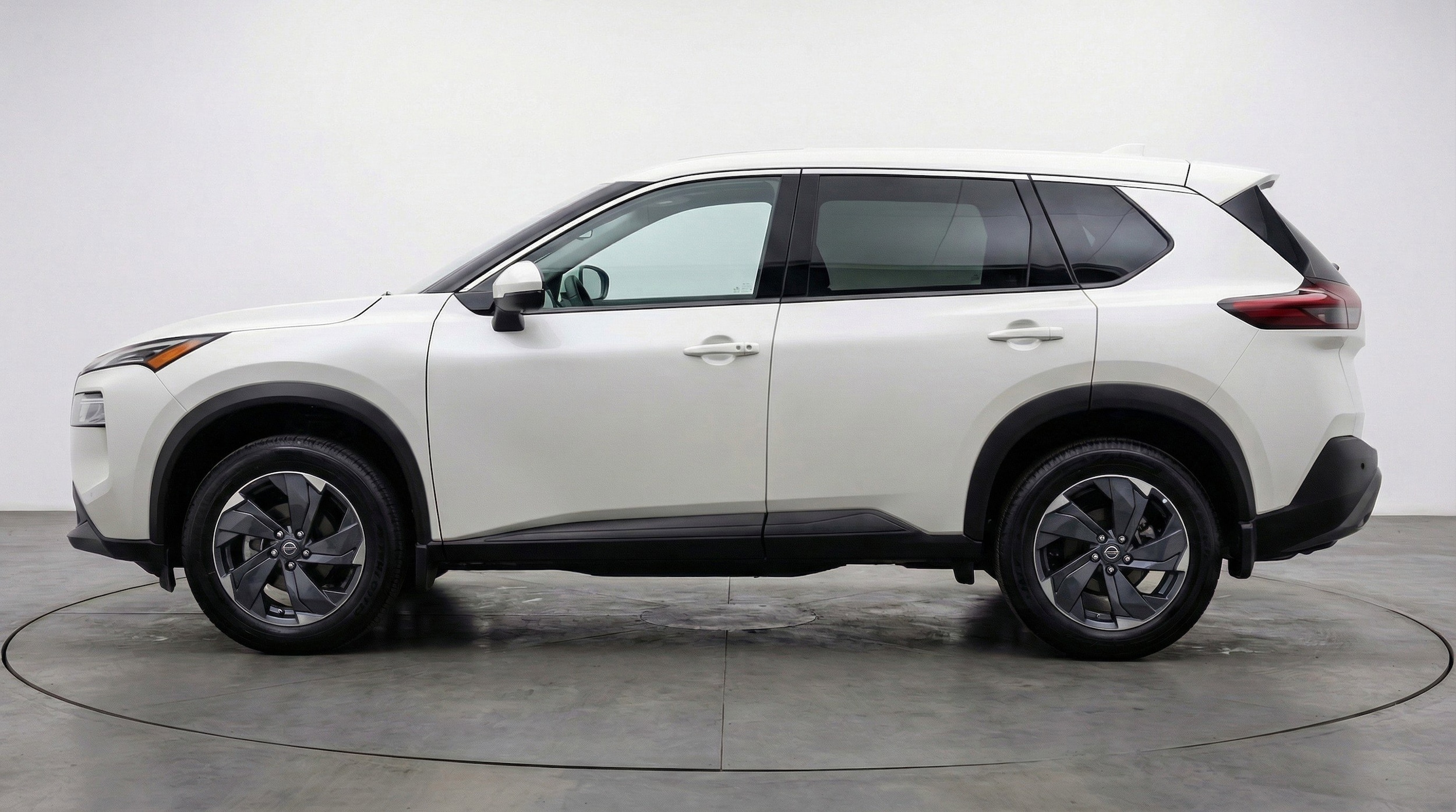 Thumbnail: 2025 Nissan Rogue - 5