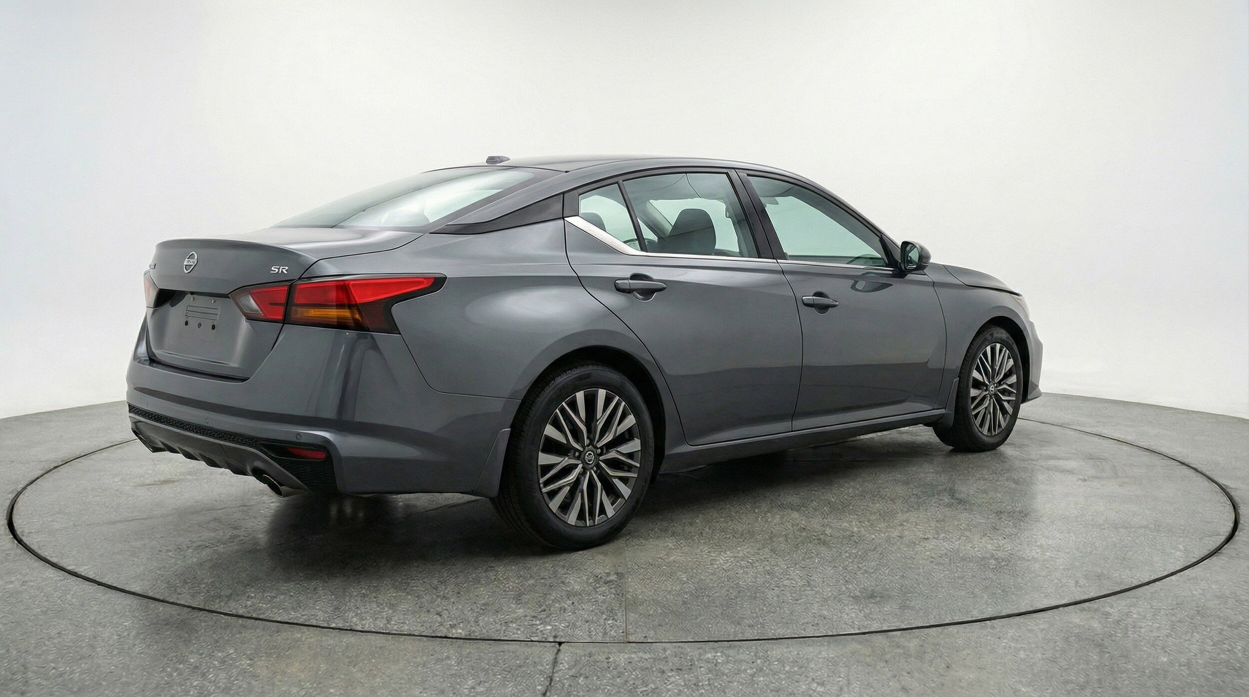 Thumbnail: 2025 Nissan Altima - 9