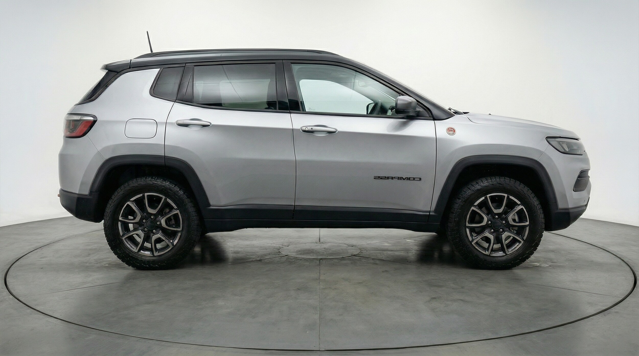 Thumbnail: 2025 Jeep Compass - 8