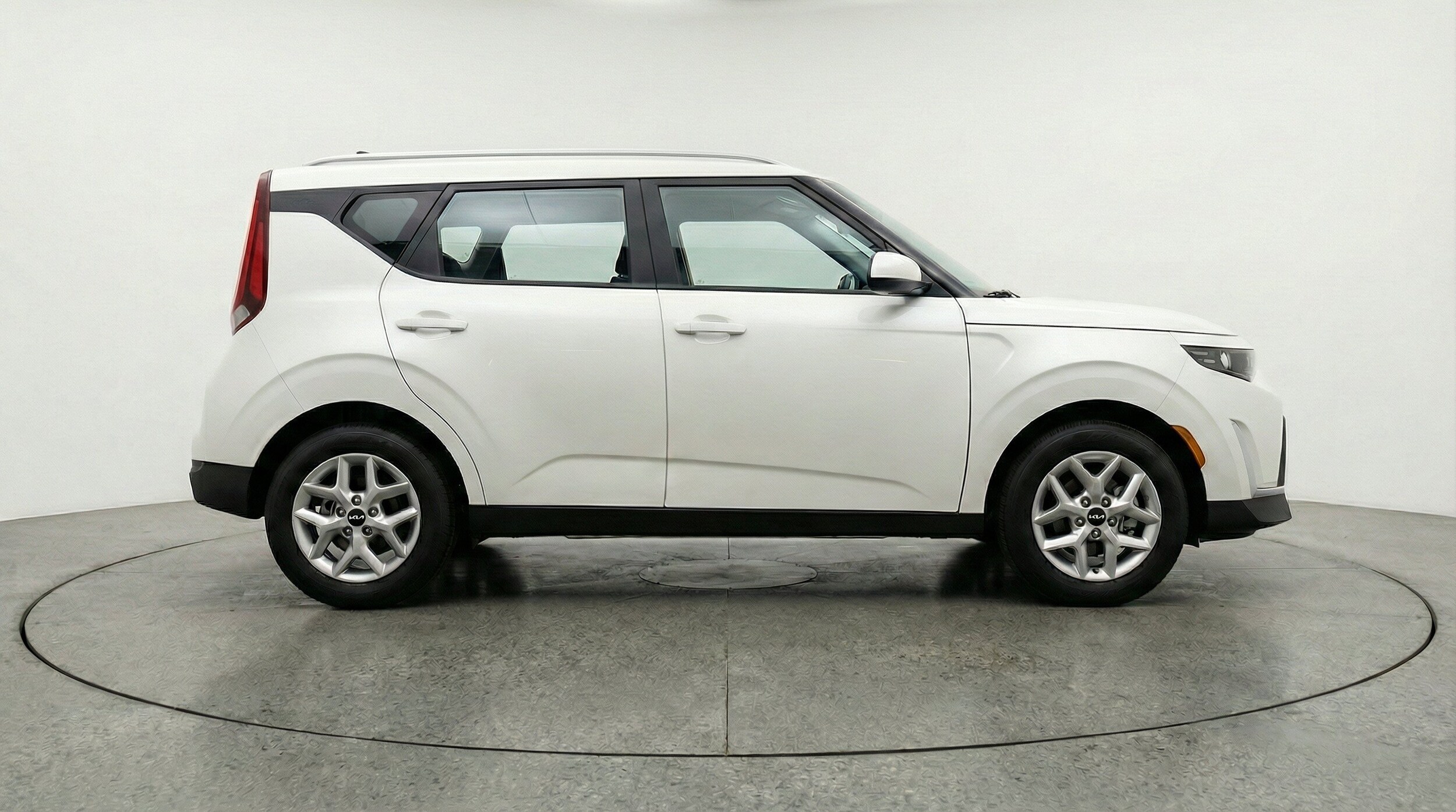 Thumbnail: 2025 Kia Soul - 11