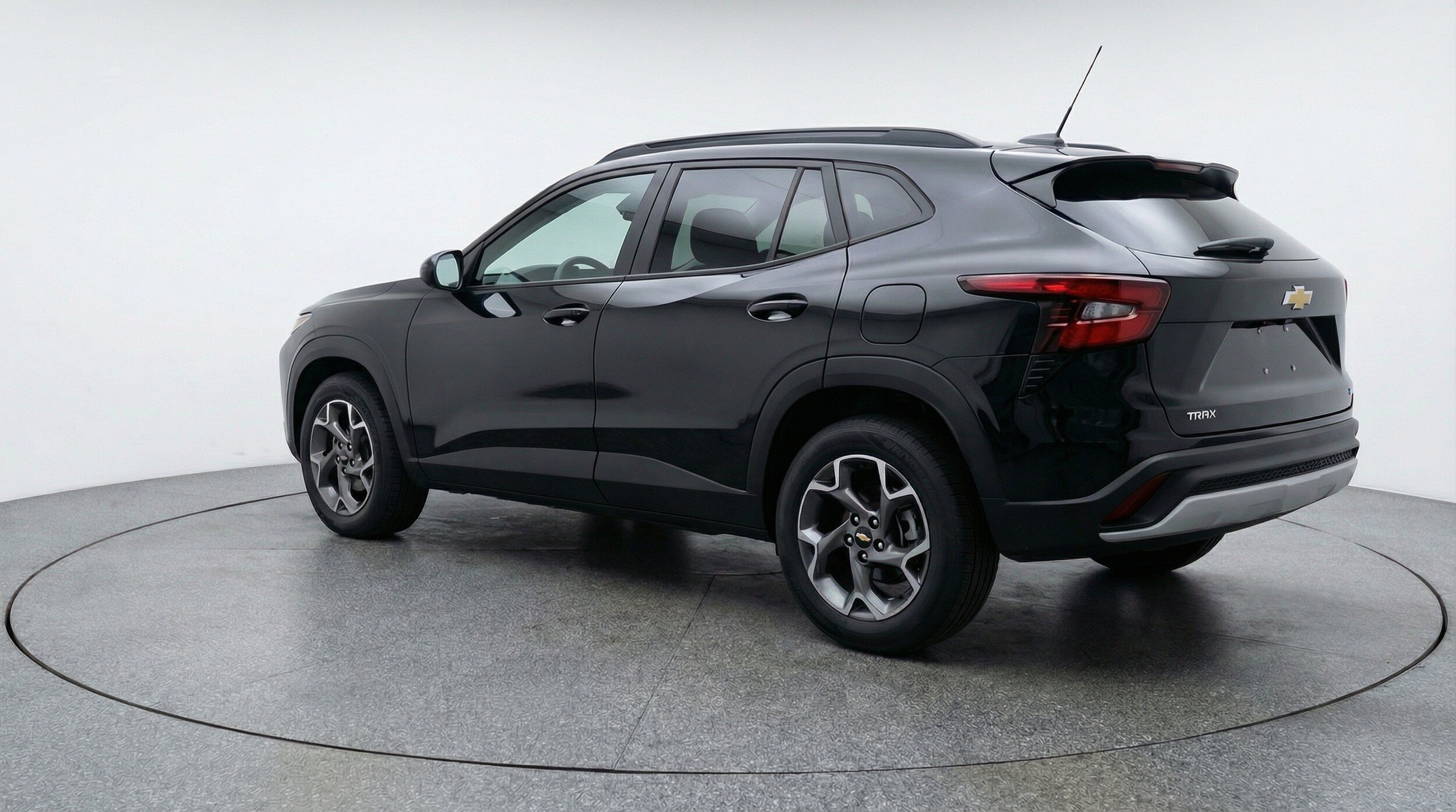 Thumbnail: 2025 Chevrolet Trax - 6