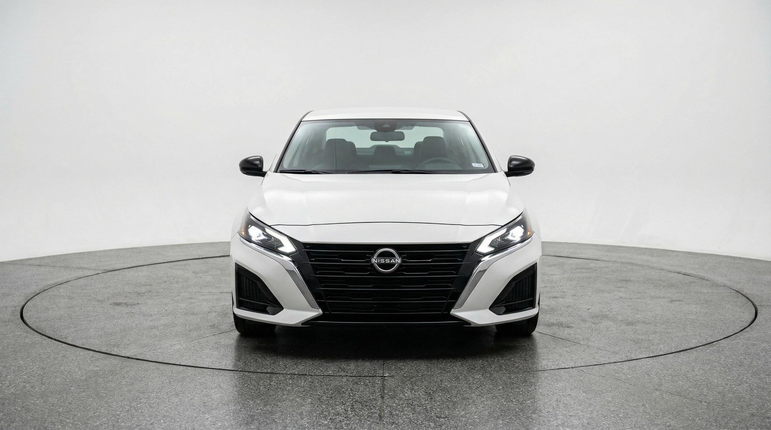 Thumbnail: 2025 Nissan Altima - 2