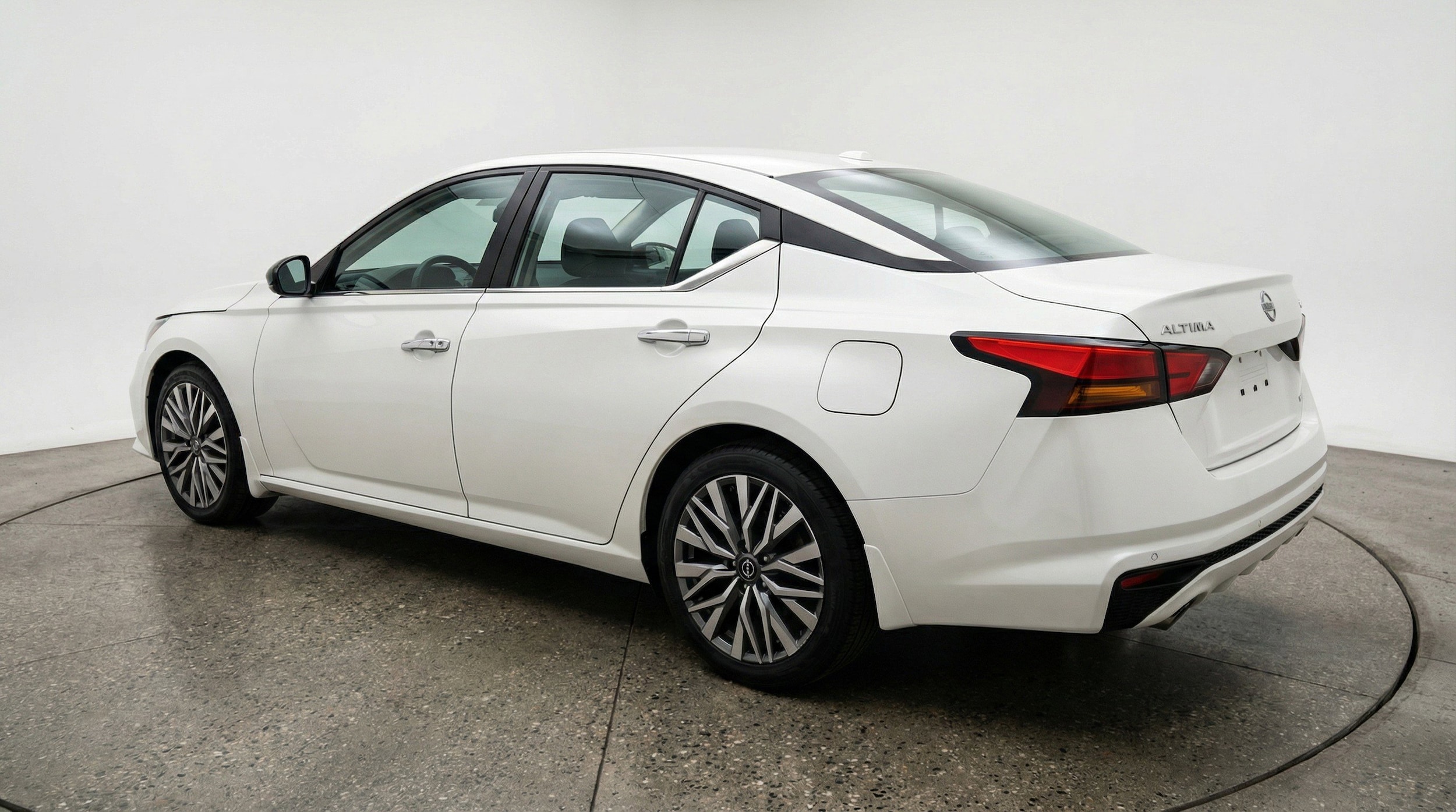 Thumbnail: 2025 Nissan Altima - 6