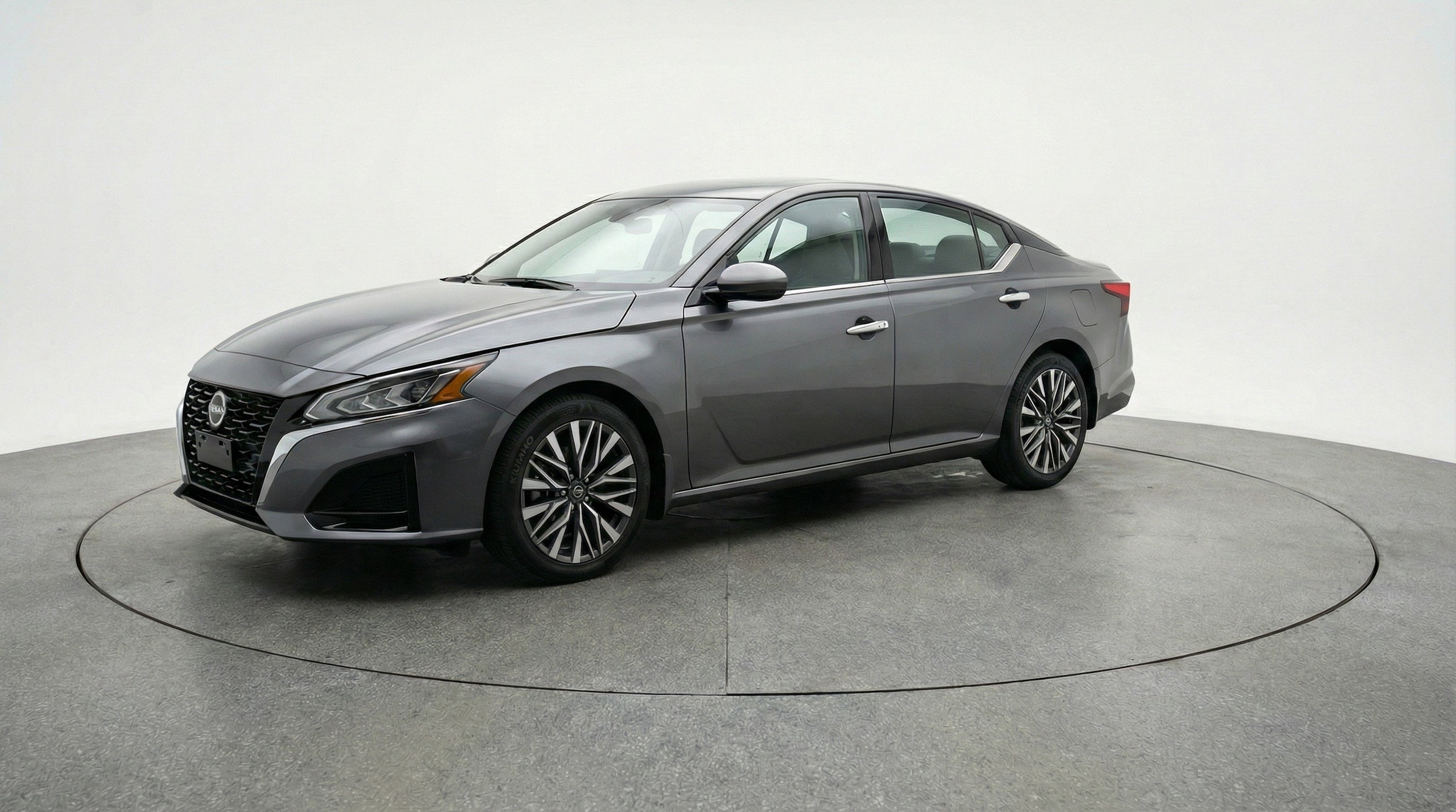 Thumbnail: 2025 Nissan Altima - 3