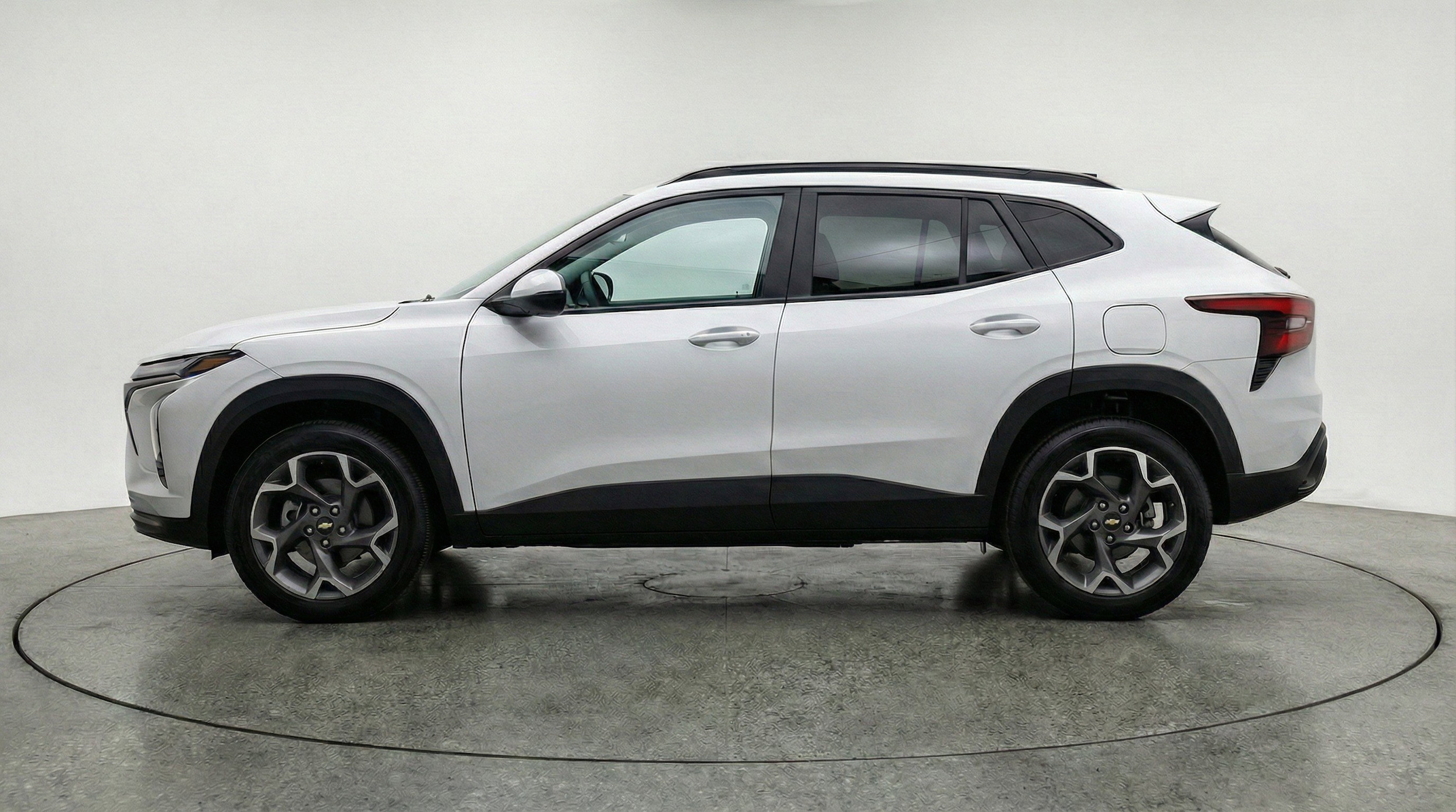 Thumbnail: 2025 Chevrolet Trax - 5
