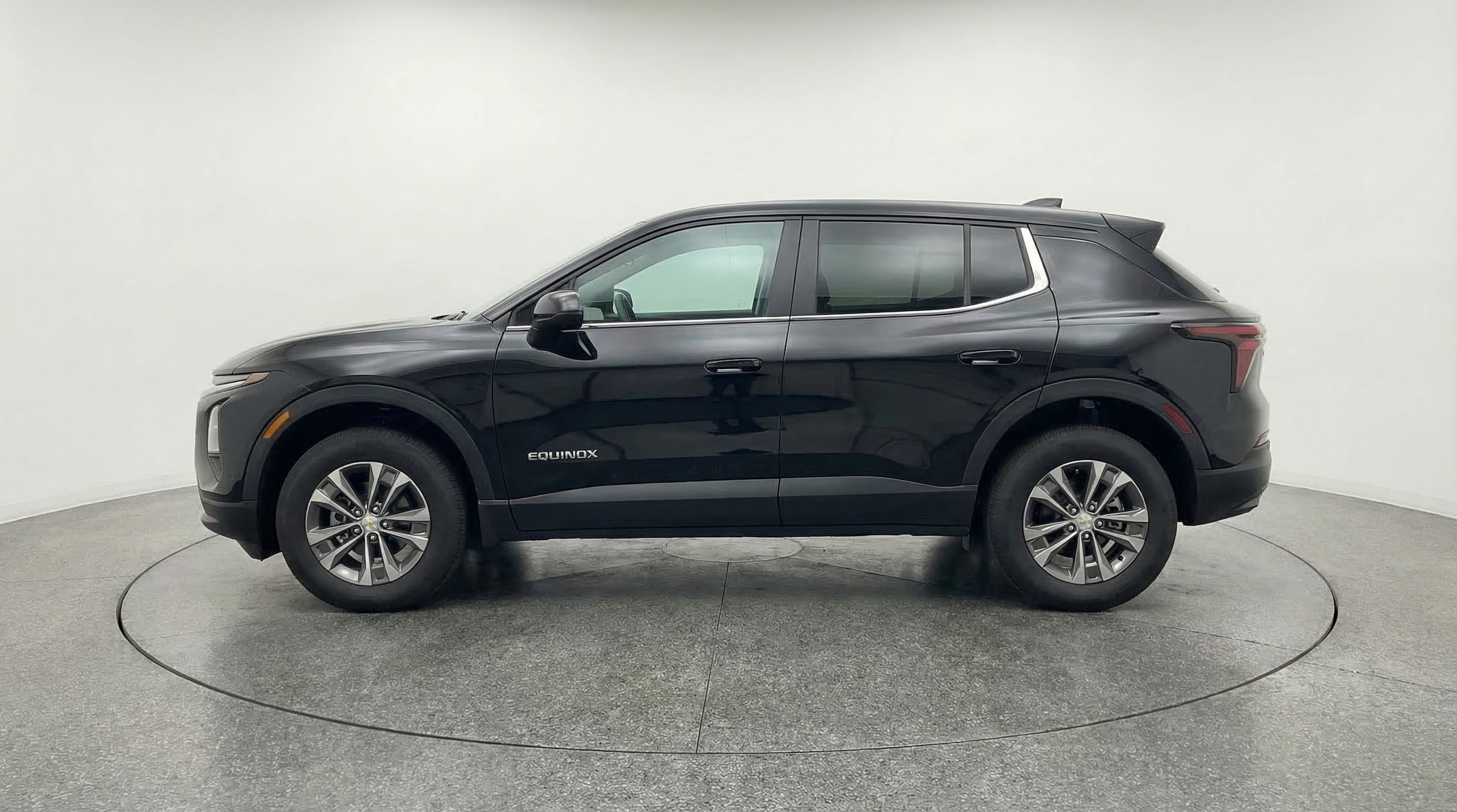 Thumbnail: 2025 Chevrolet Equinox - 4