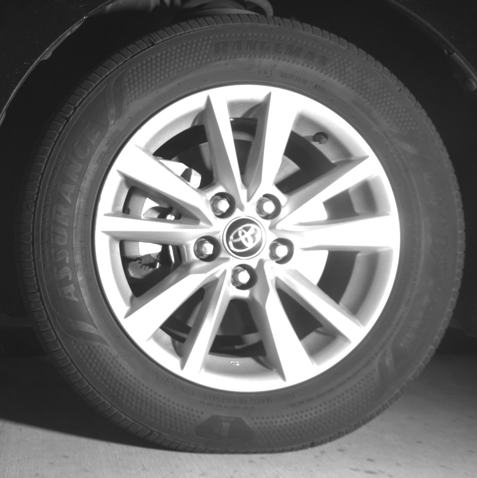 Thumbnail: 2025 Toyota Camry - 12