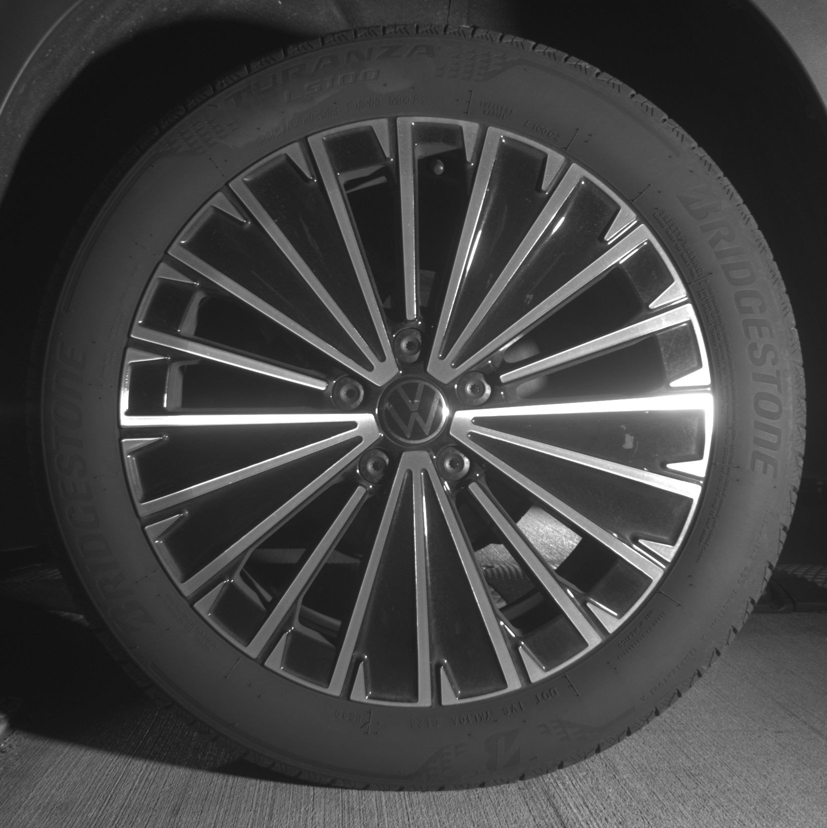 Thumbnail: 2025 Volkswagen Taos - 14