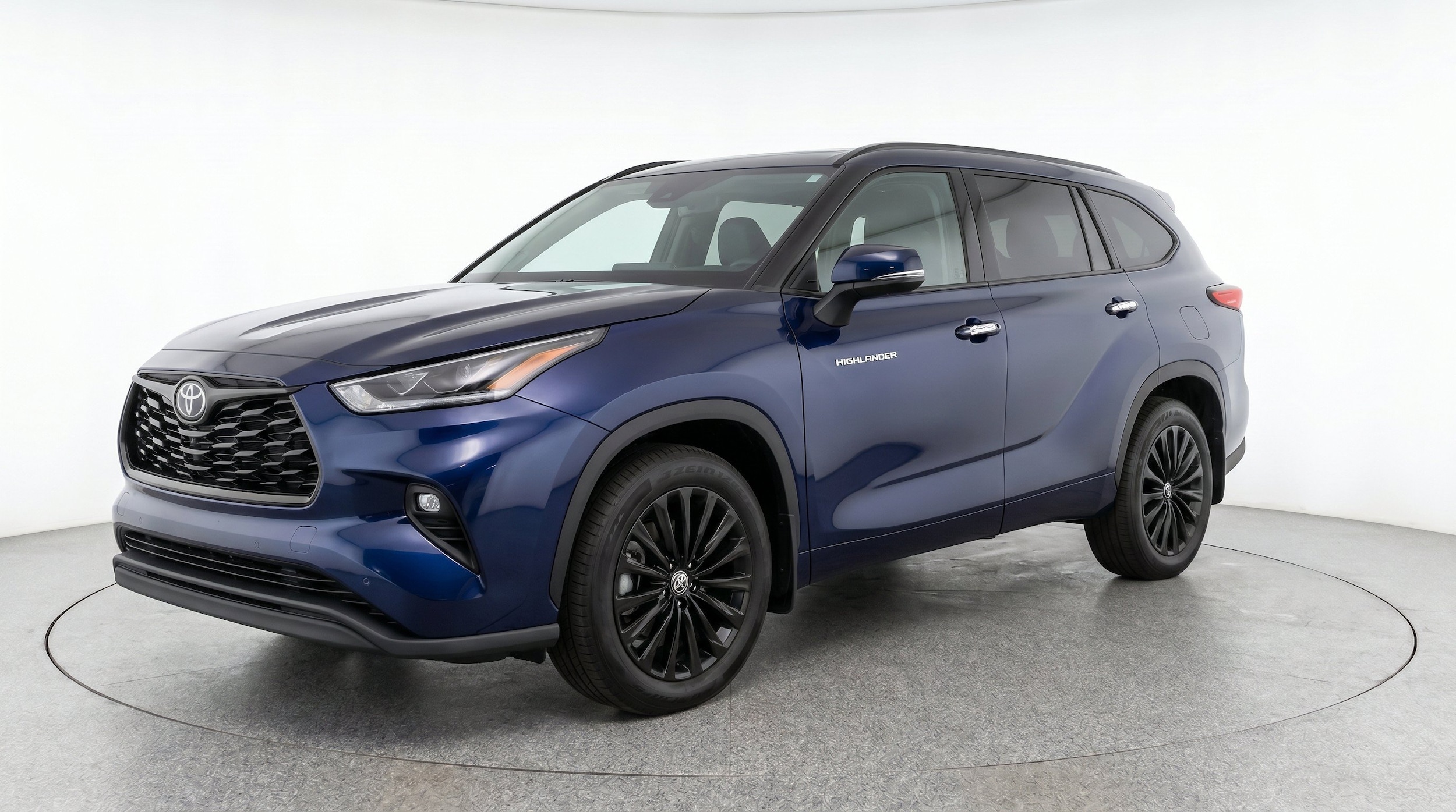 Thumbnail: 2025 Toyota Highlander - 3