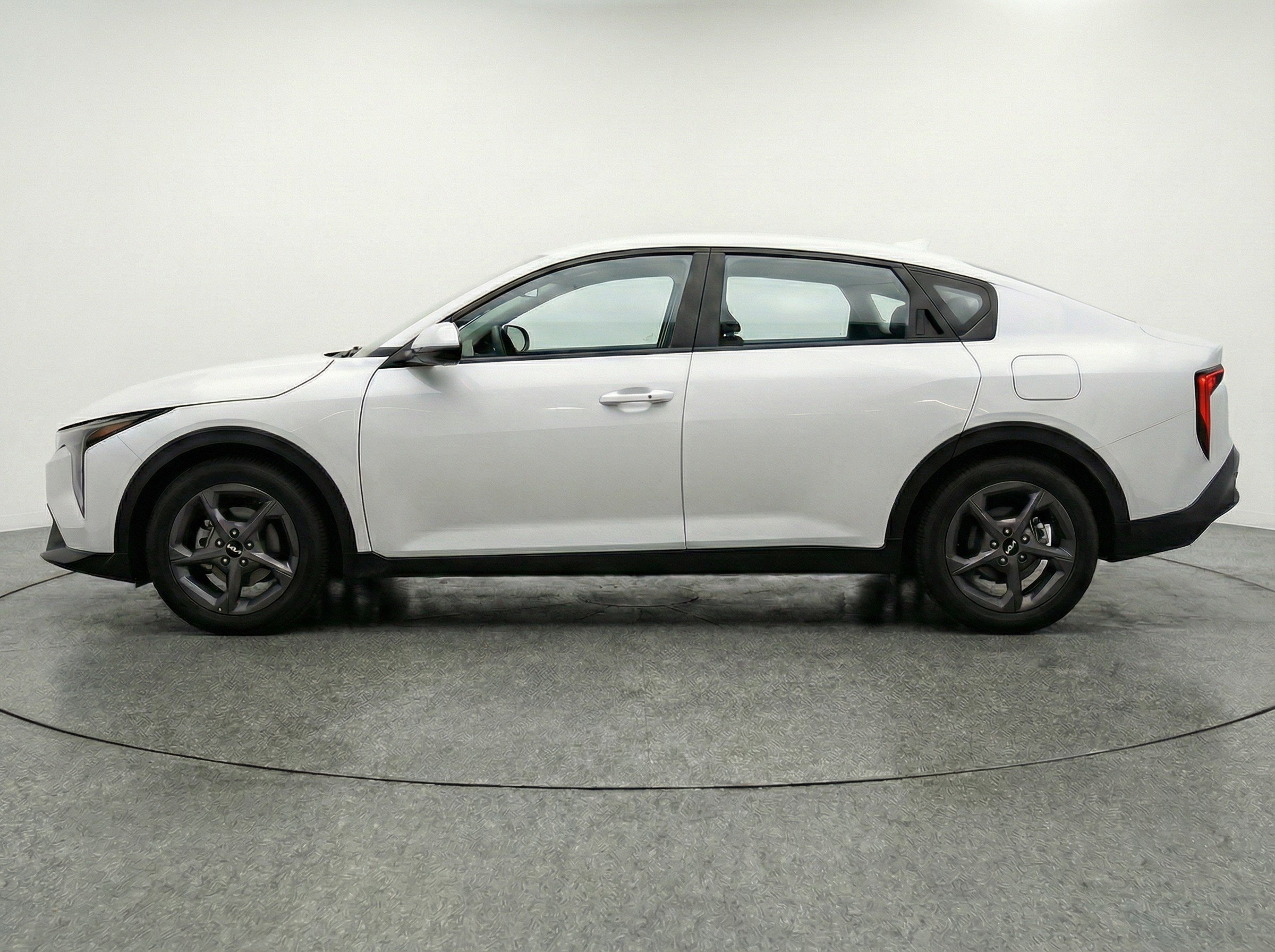 Thumbnail: 2025 Kia K4 - 5