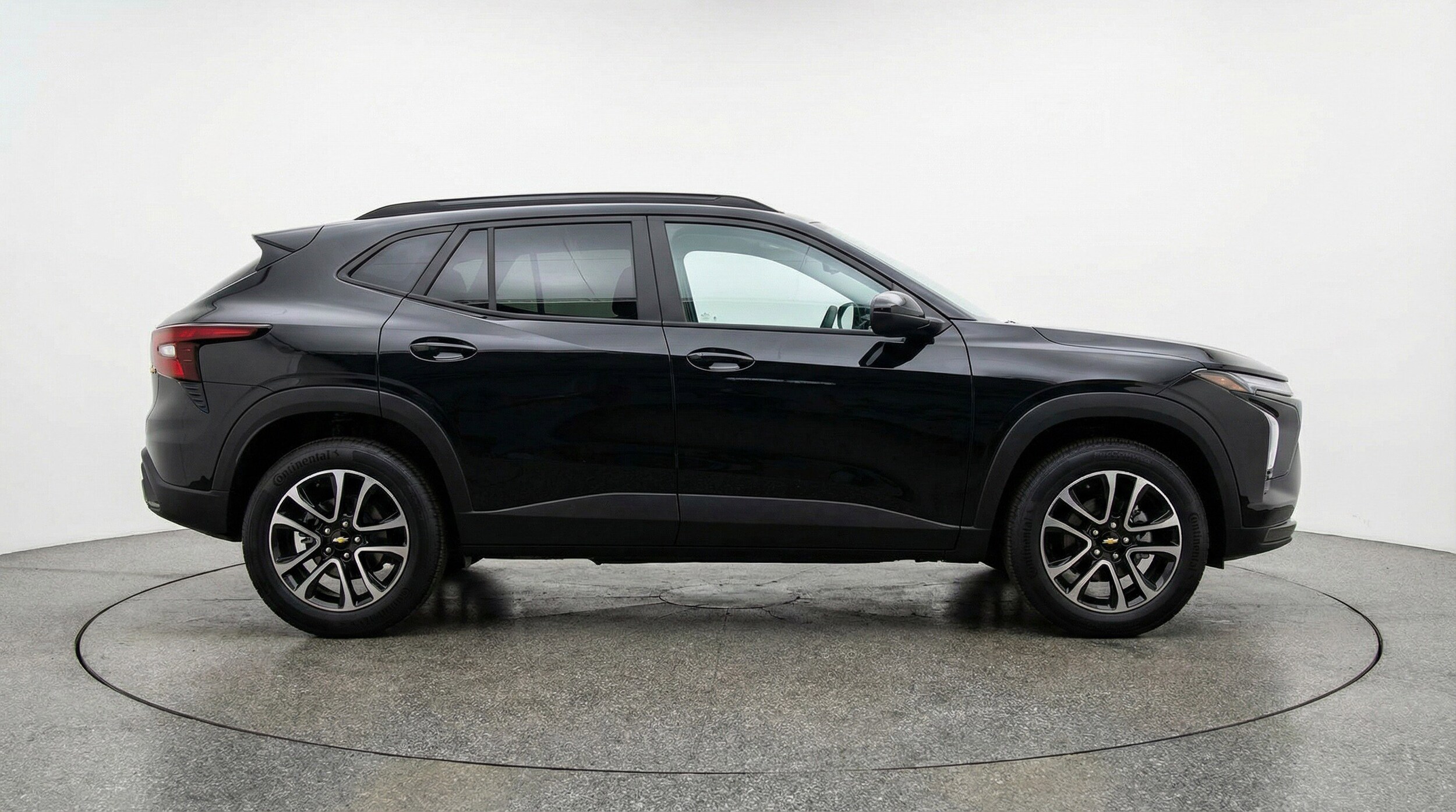 Thumbnail: 2025 Chevrolet TrailBlazer - 11