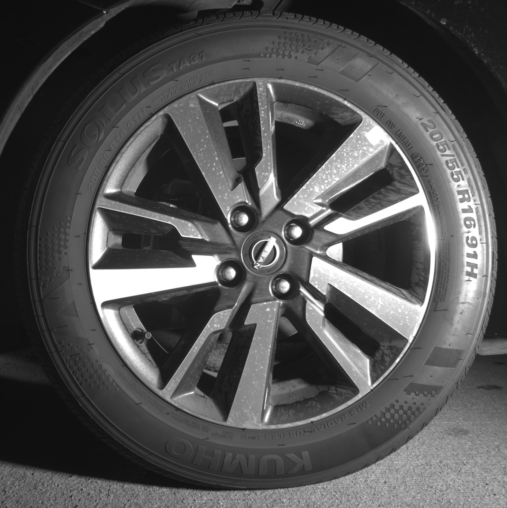 Thumbnail: 2025 Nissan Versa - 9