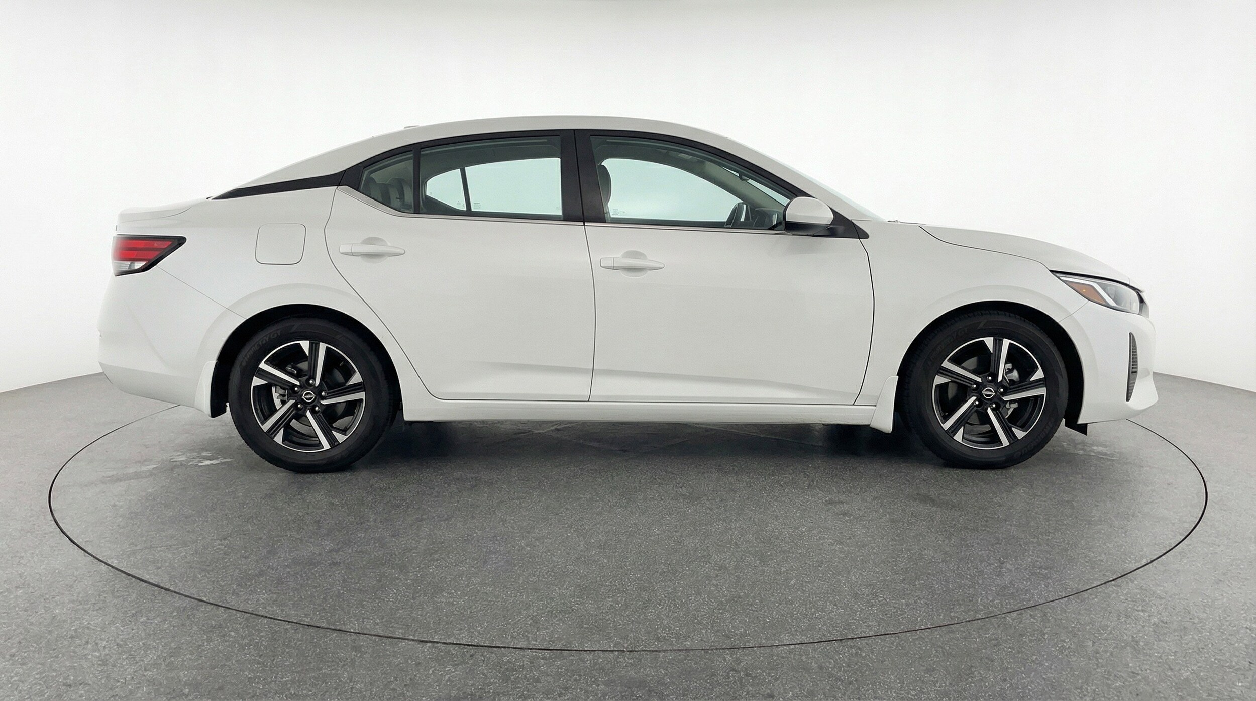 Thumbnail: 2025 Nissan Sentra - 11