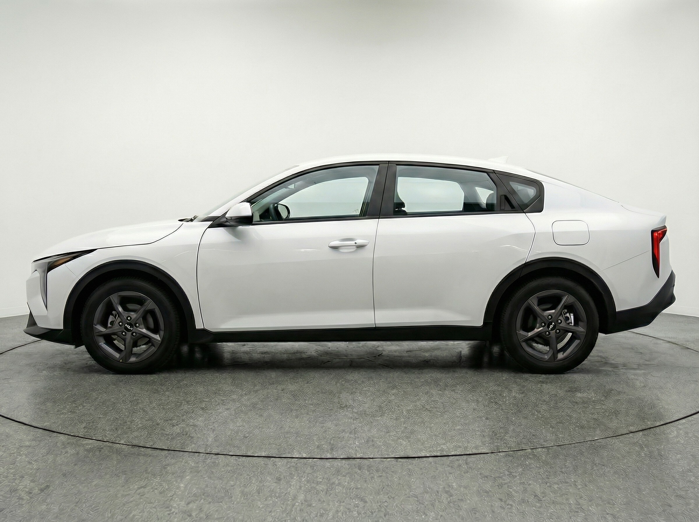 Thumbnail: 2025 Kia K4 - 4