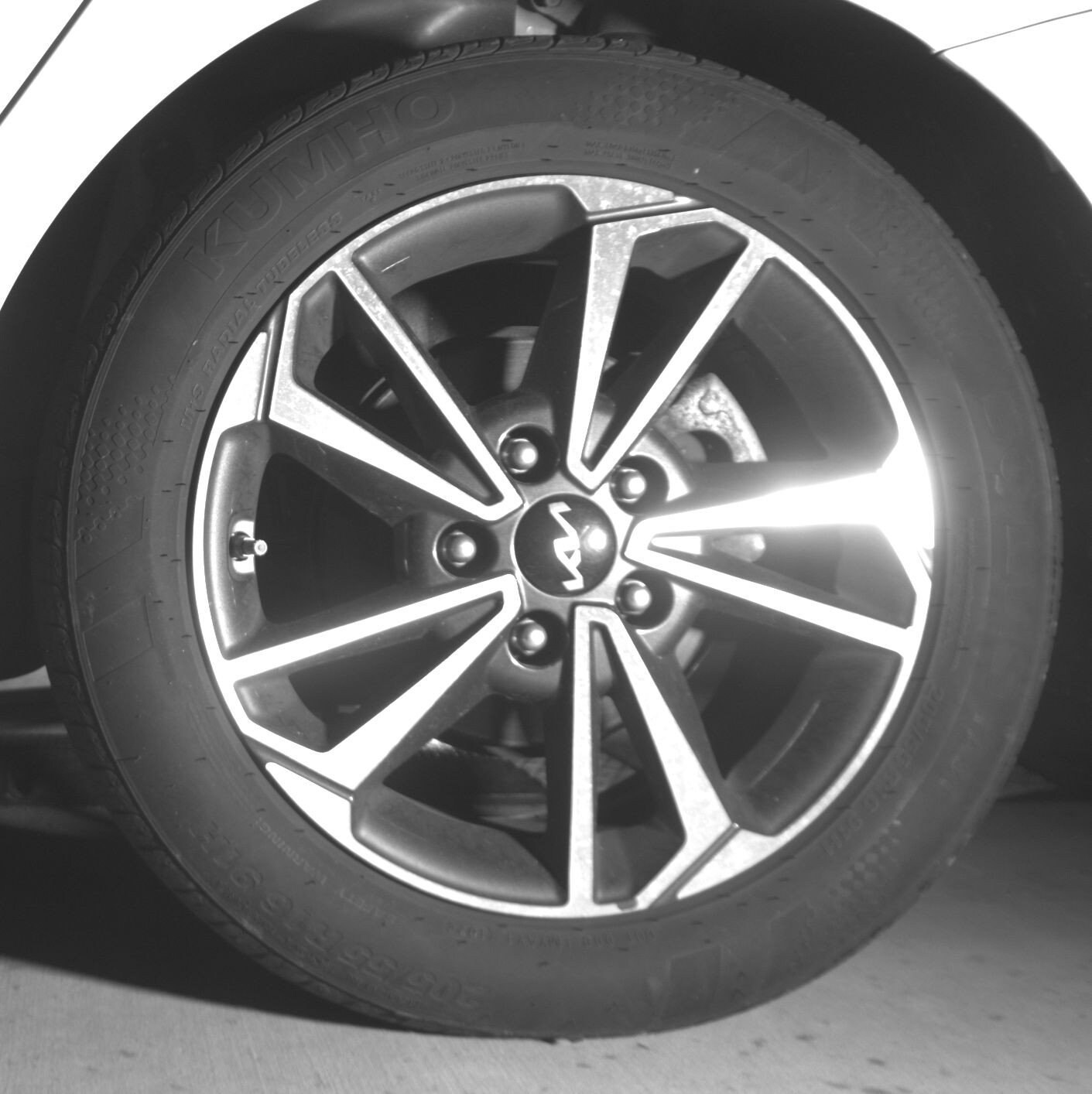 Thumbnail: 2024 Kia Forte - 21