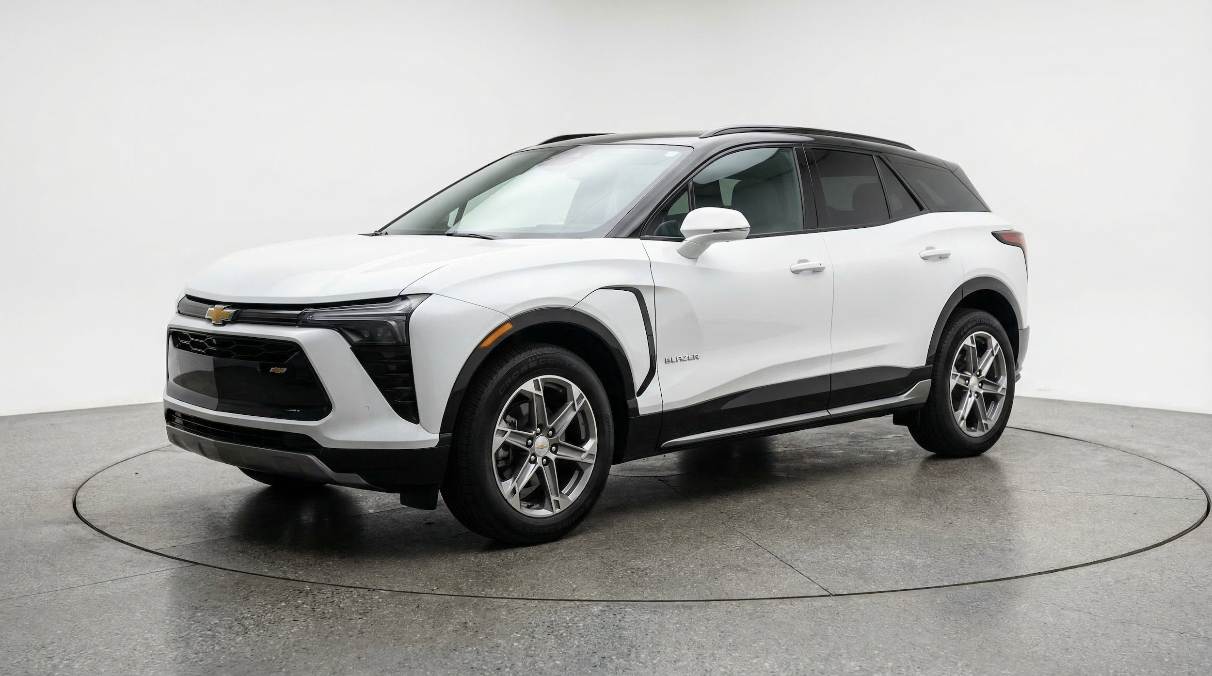 Thumbnail: 2025 Chevrolet Blazer - 3