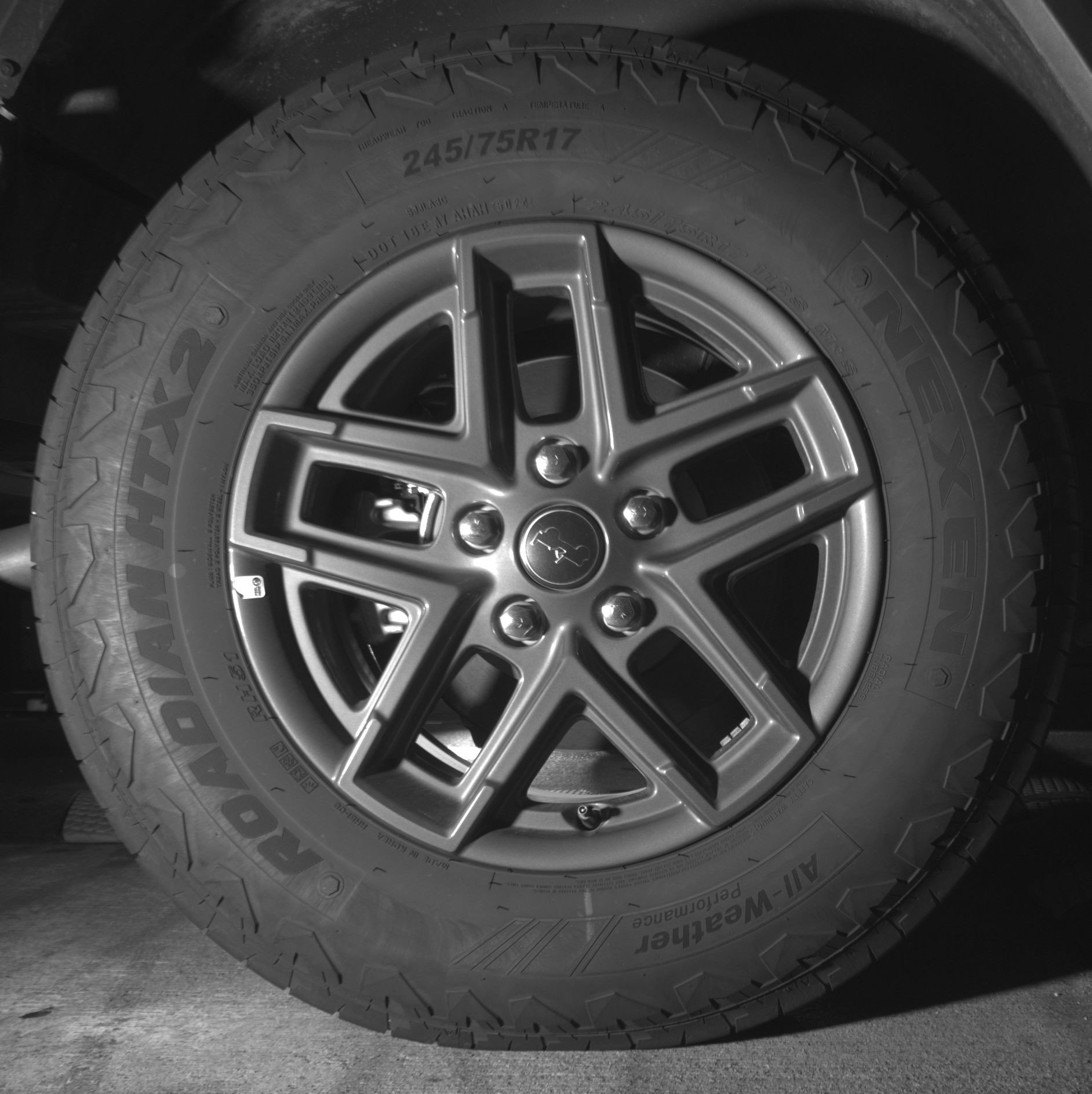 Thumbnail: 2025 Jeep Wrangler - 15