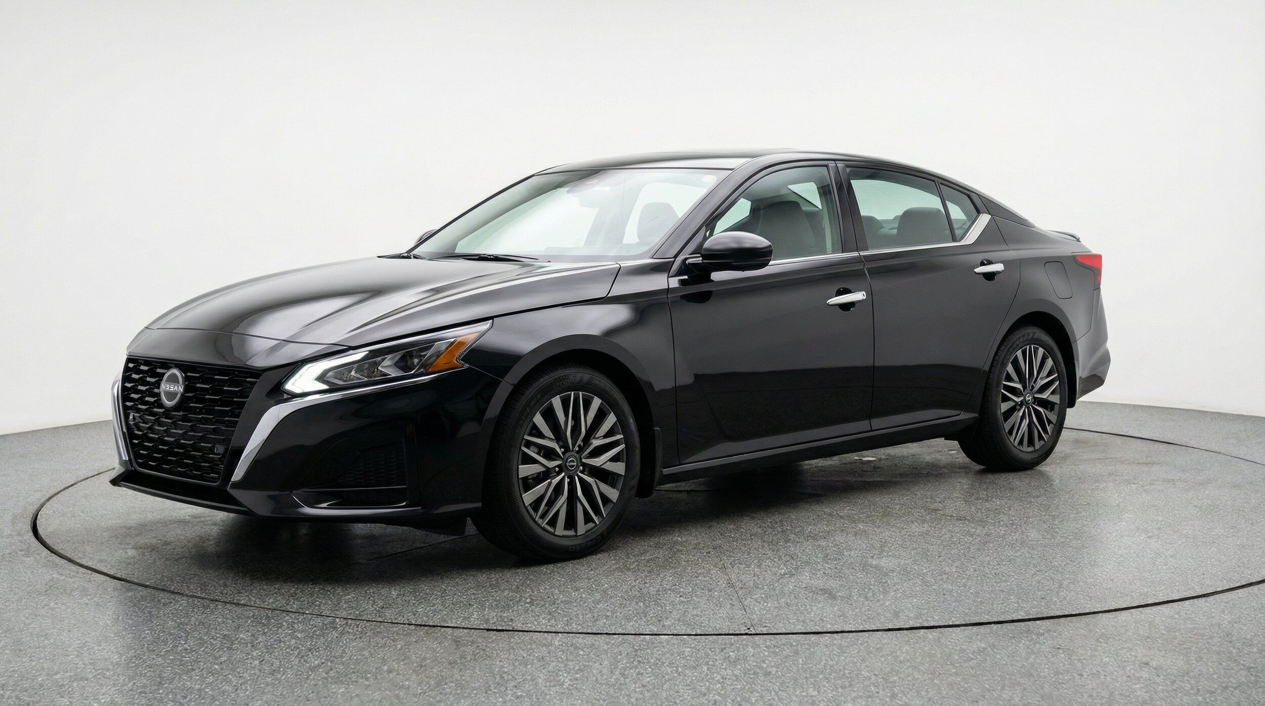 Thumbnail: 2026 Nissan Altima - 3