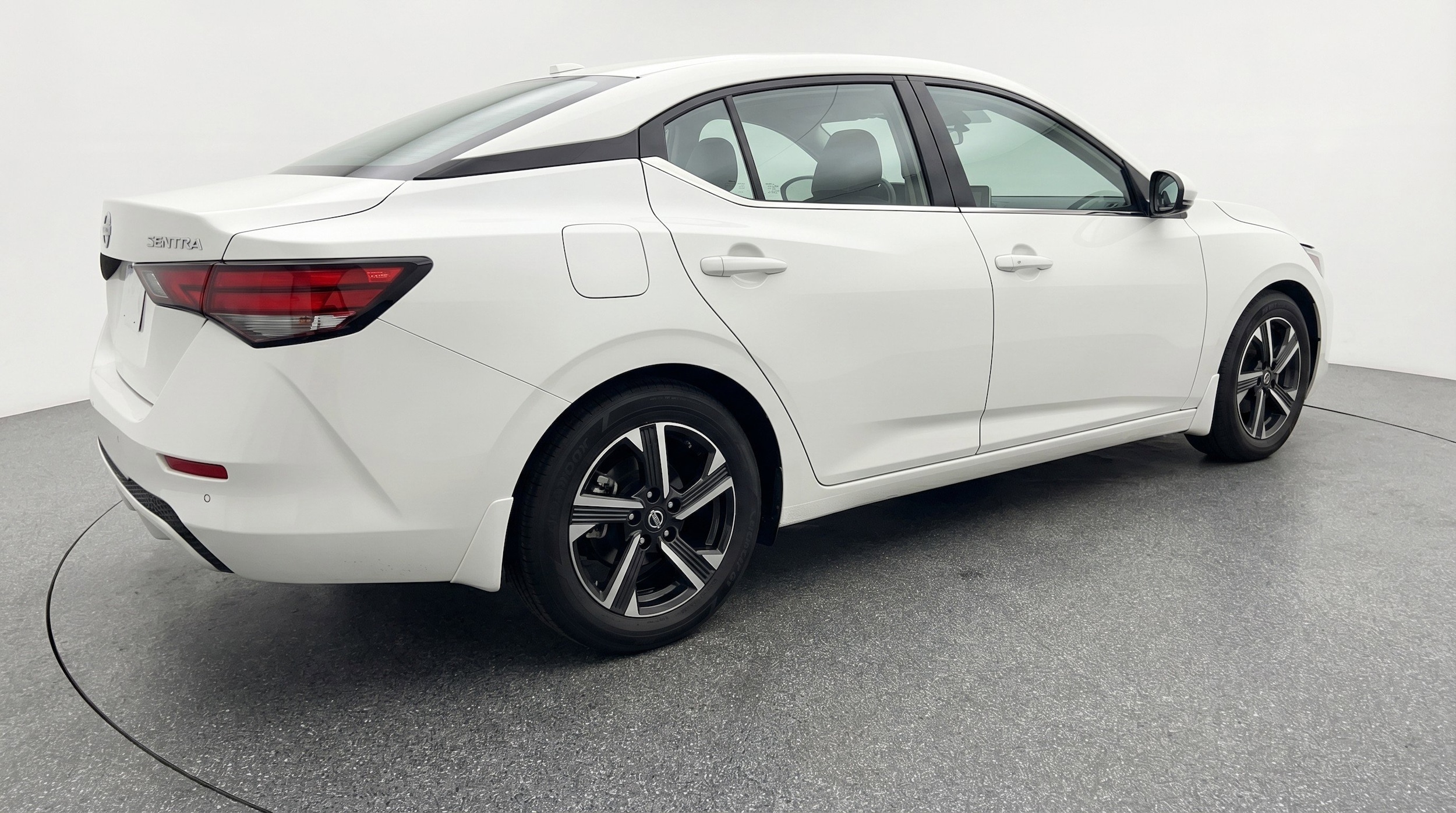 Thumbnail: 2025 Nissan Sentra - 9