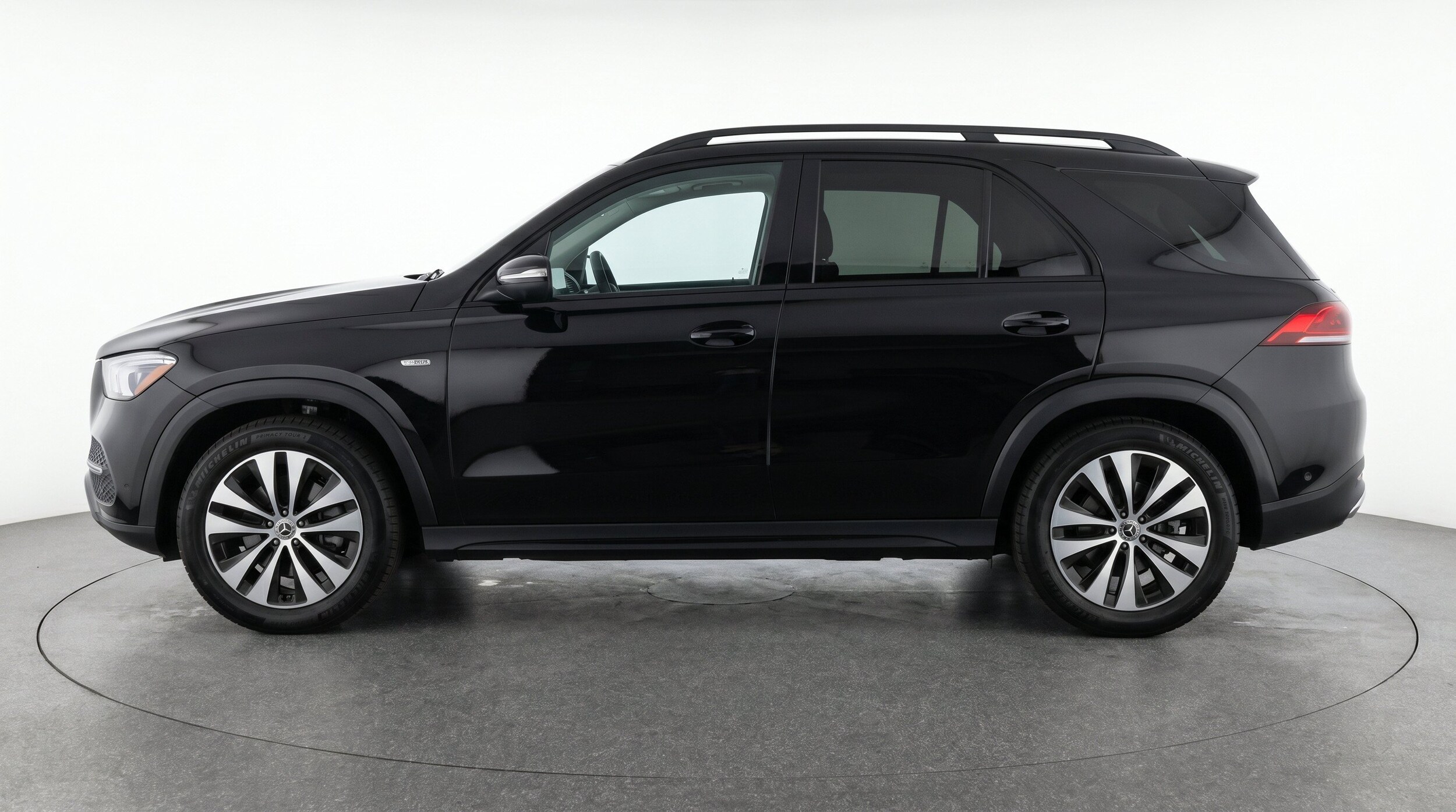 Thumbnail: 2026 Mercedes-Benz GLE - 5