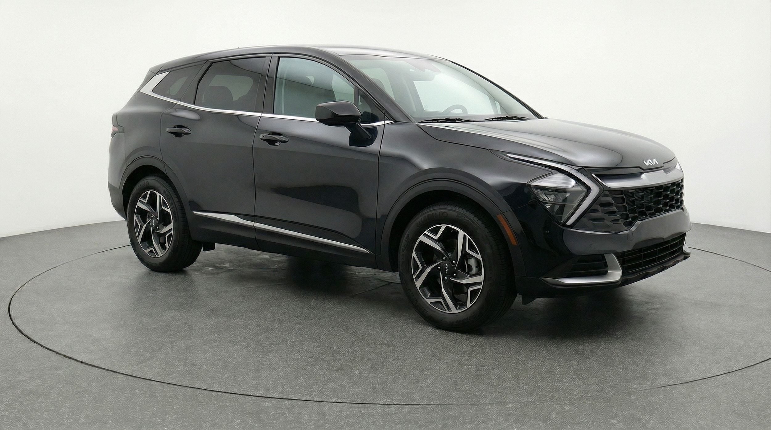 Thumbnail: 2025 Kia Sportage - 1