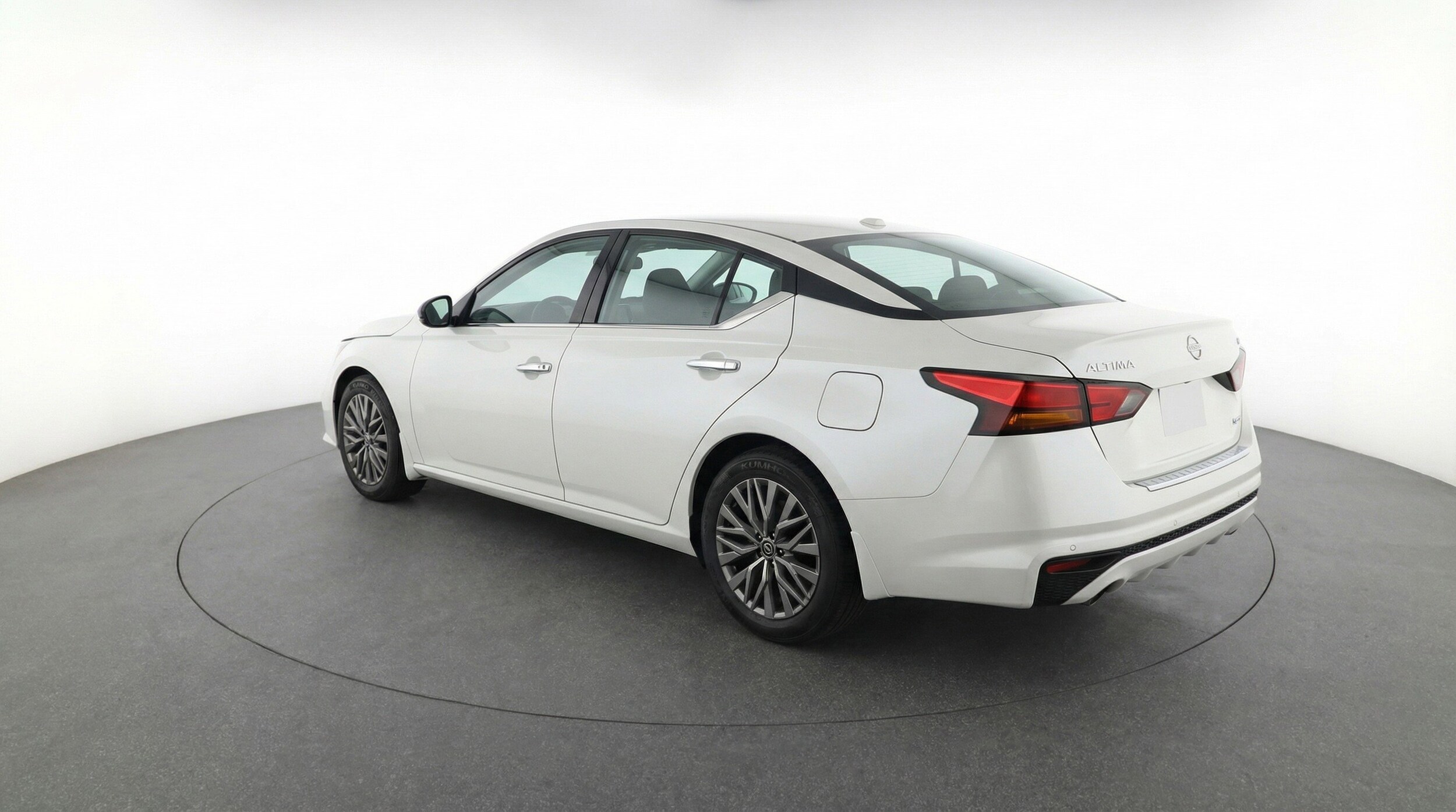 Thumbnail: 2025 Nissan Altima - 6