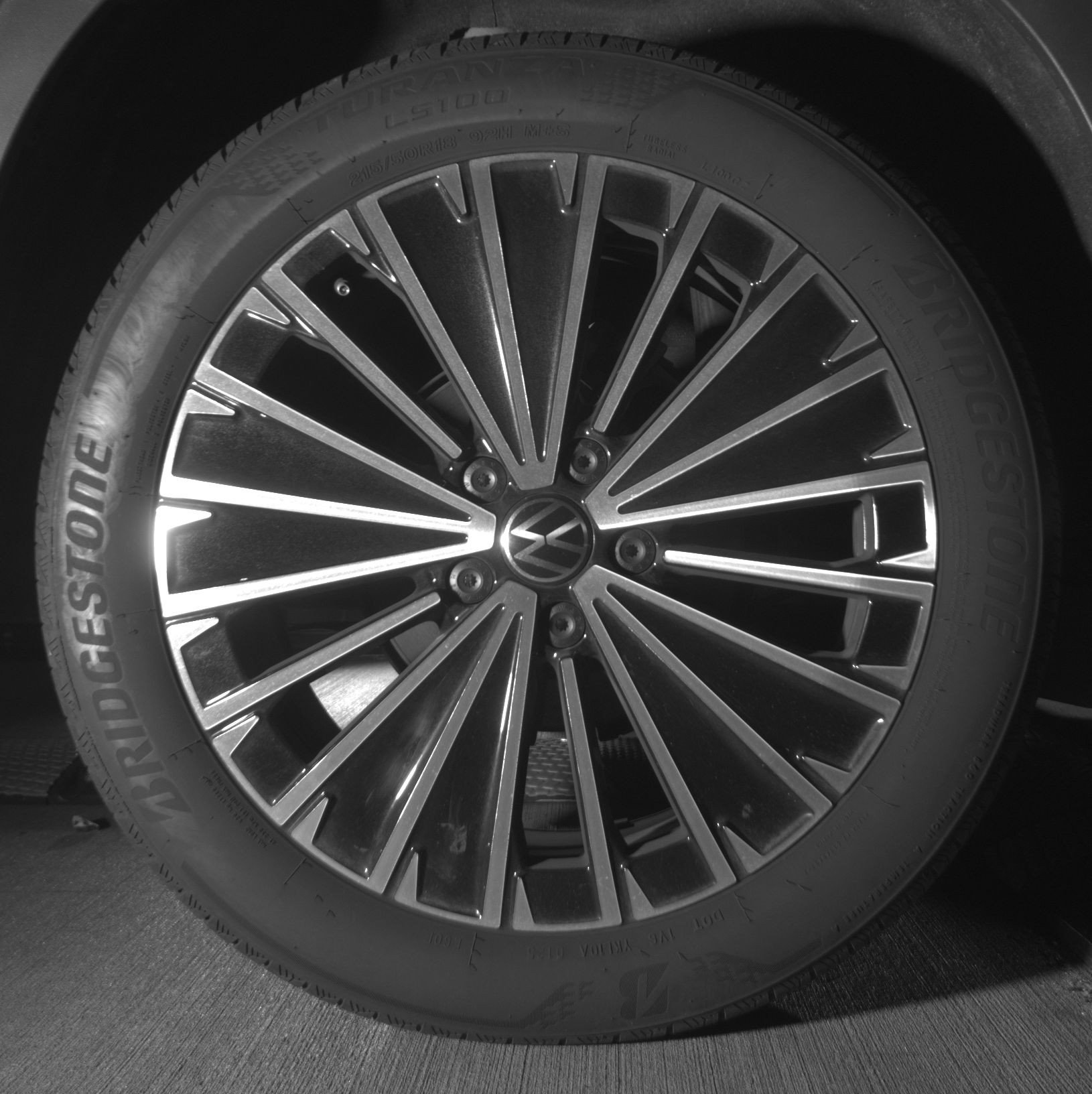 Thumbnail: 2025 Volkswagen Taos - 15