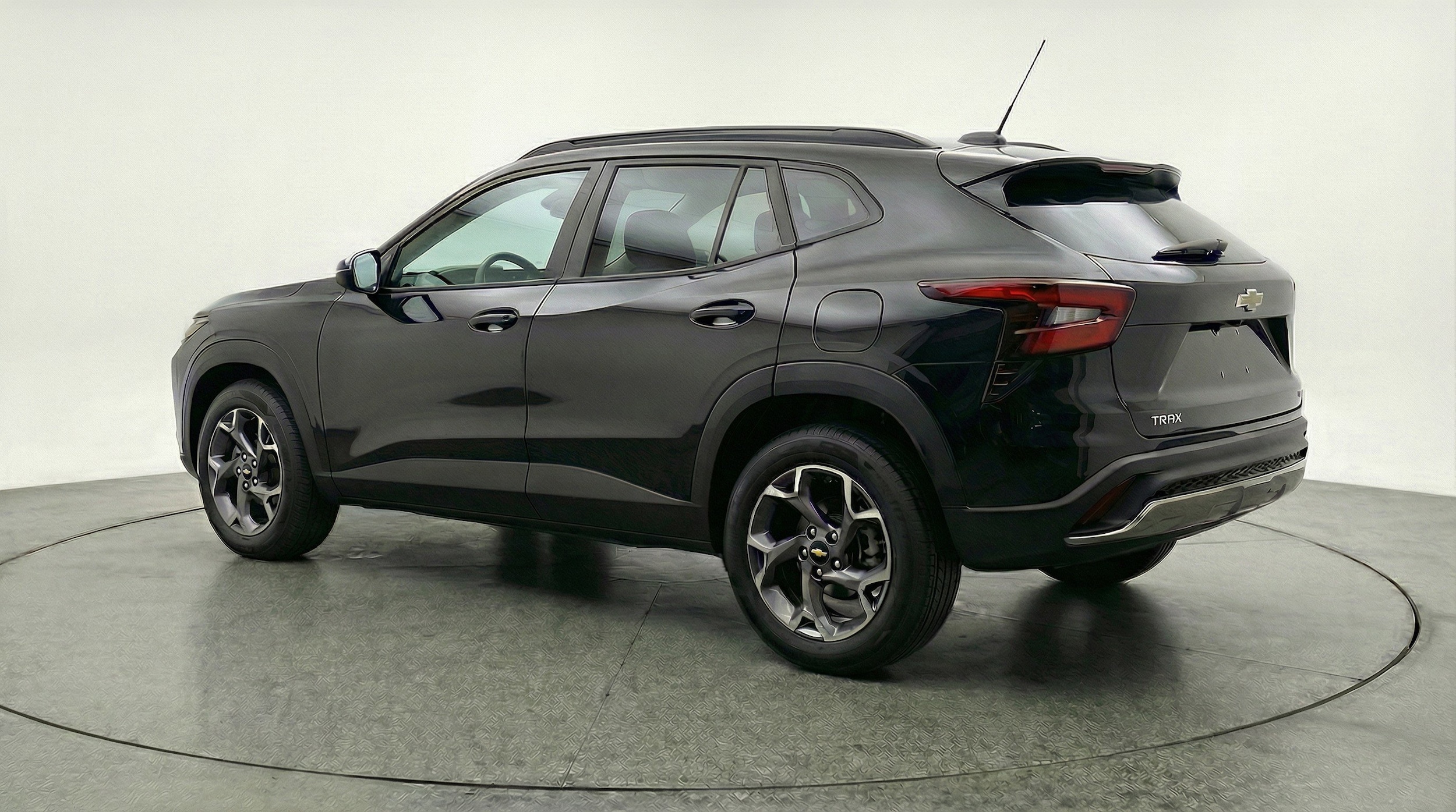 Thumbnail: 2025 Chevrolet Trax - 6