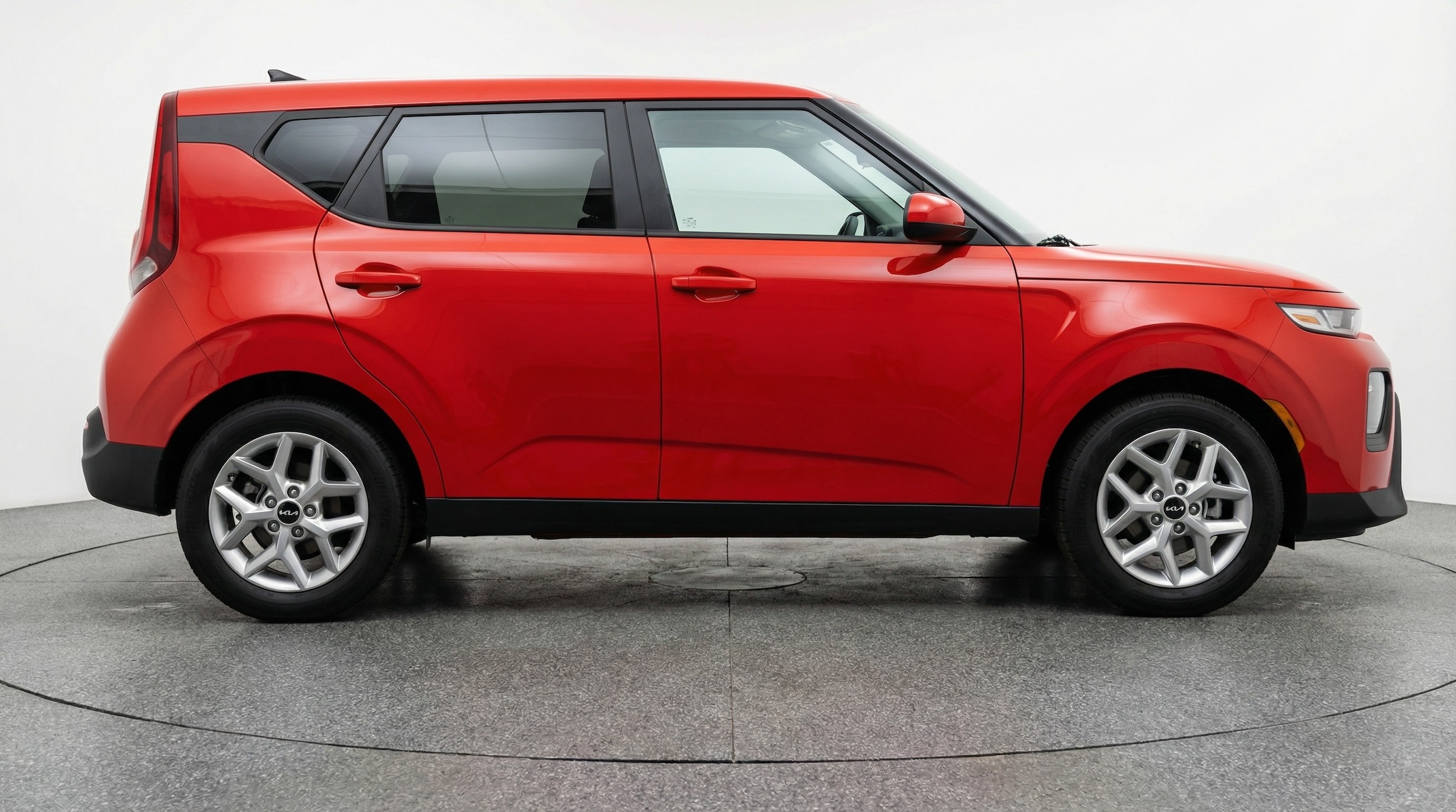 Thumbnail: 2025 Kia Soul - 8