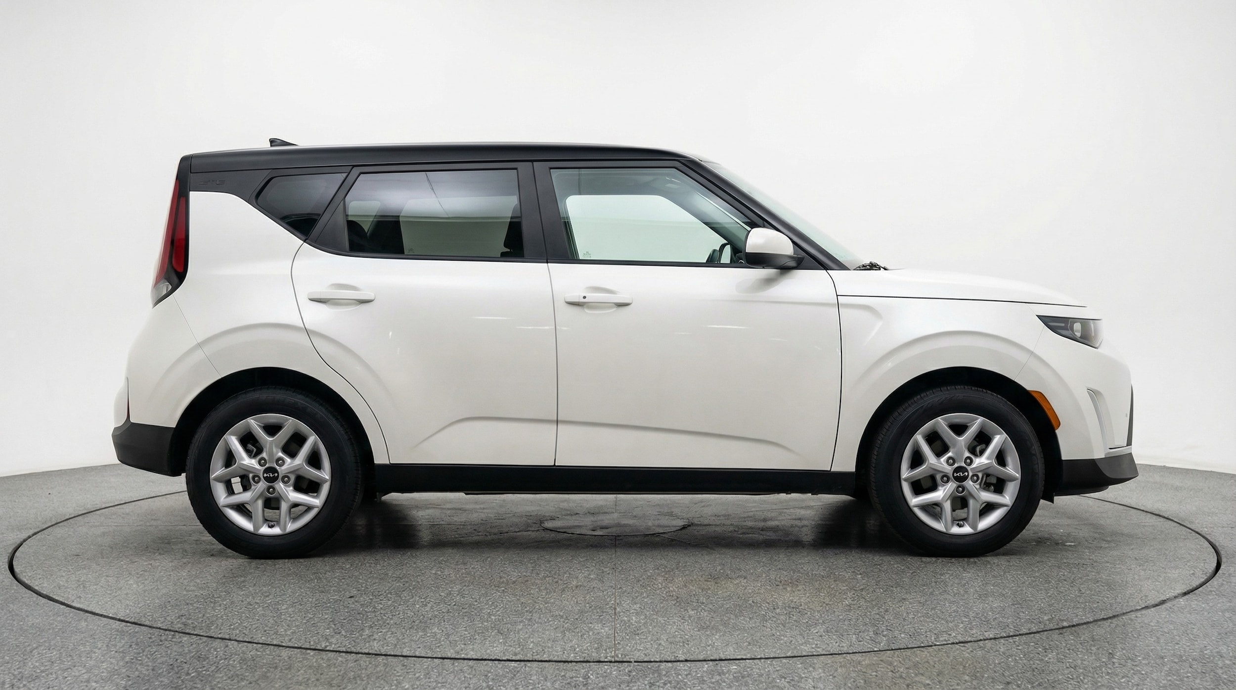 Thumbnail: 2025 Kia Soul - 8