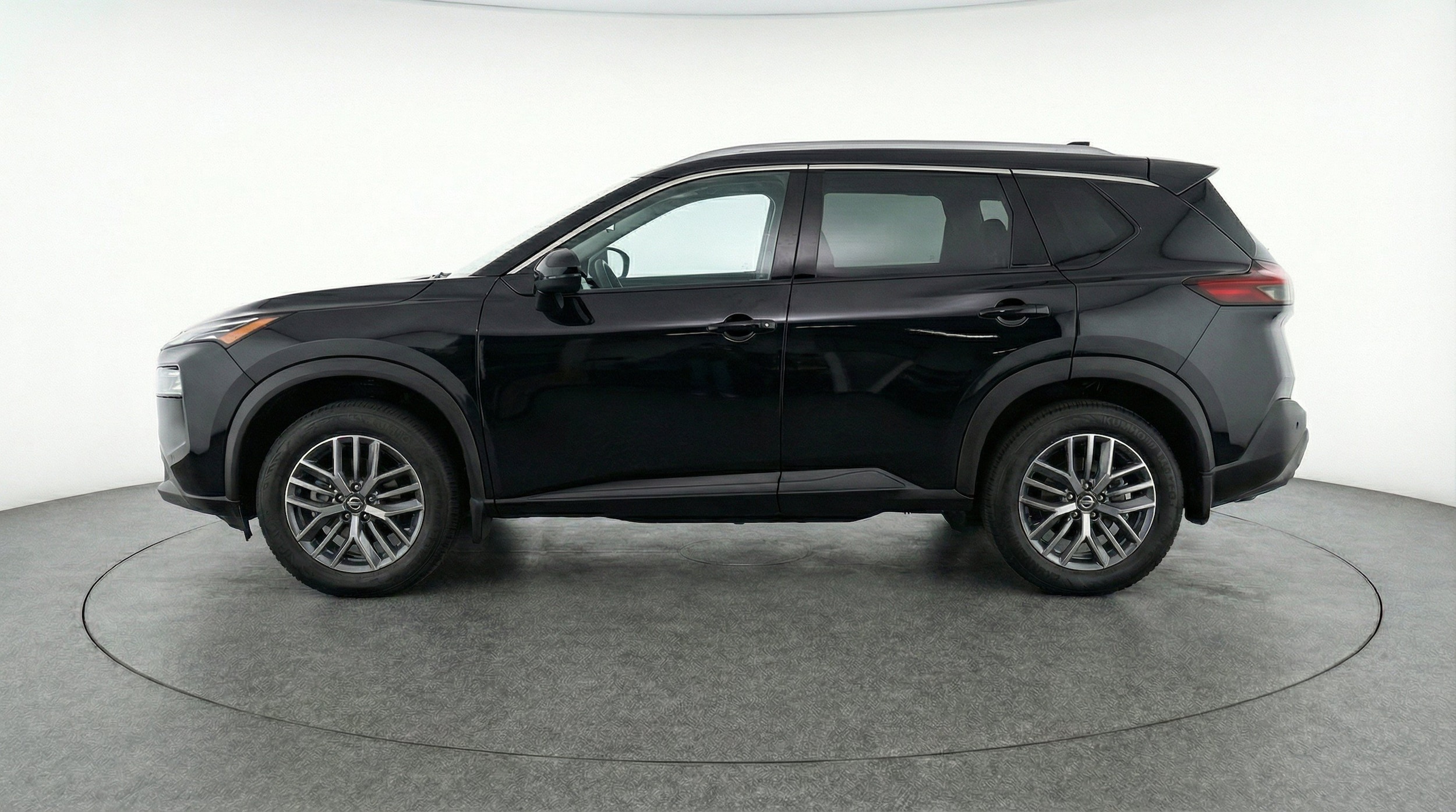 Thumbnail: 2026 Nissan Rogue - 5