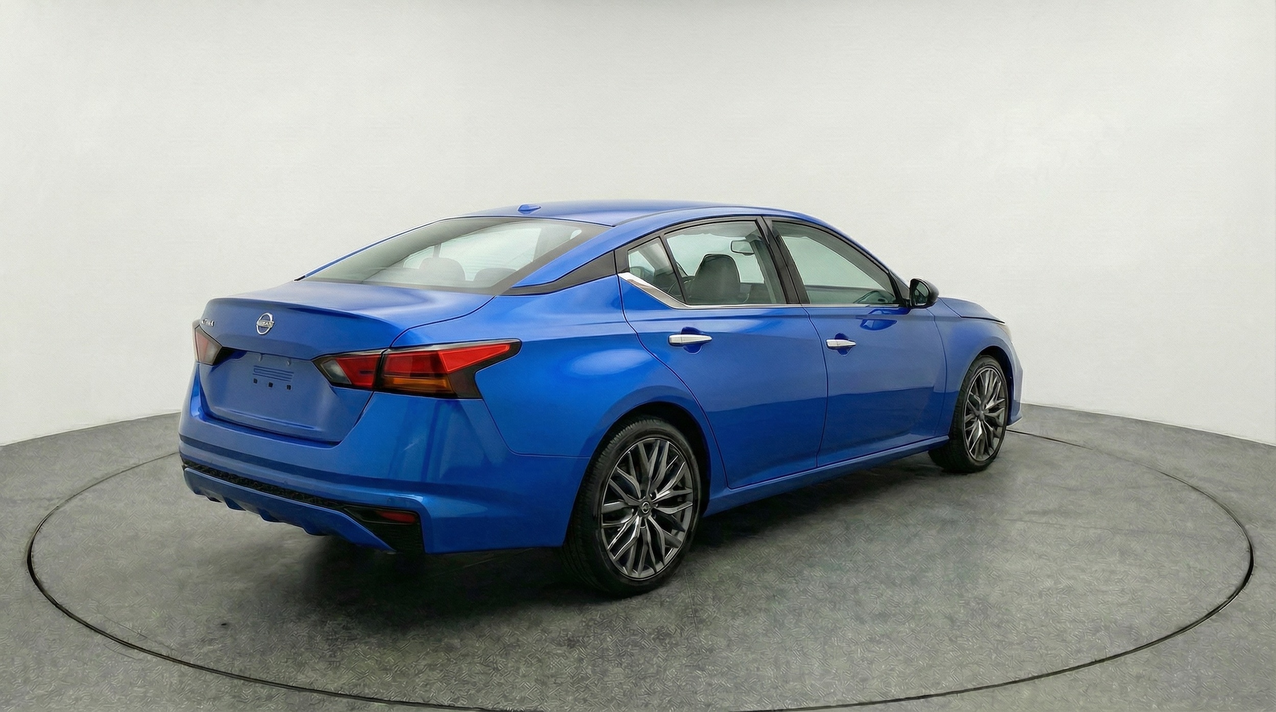 Thumbnail: 2025 Nissan Altima - 7