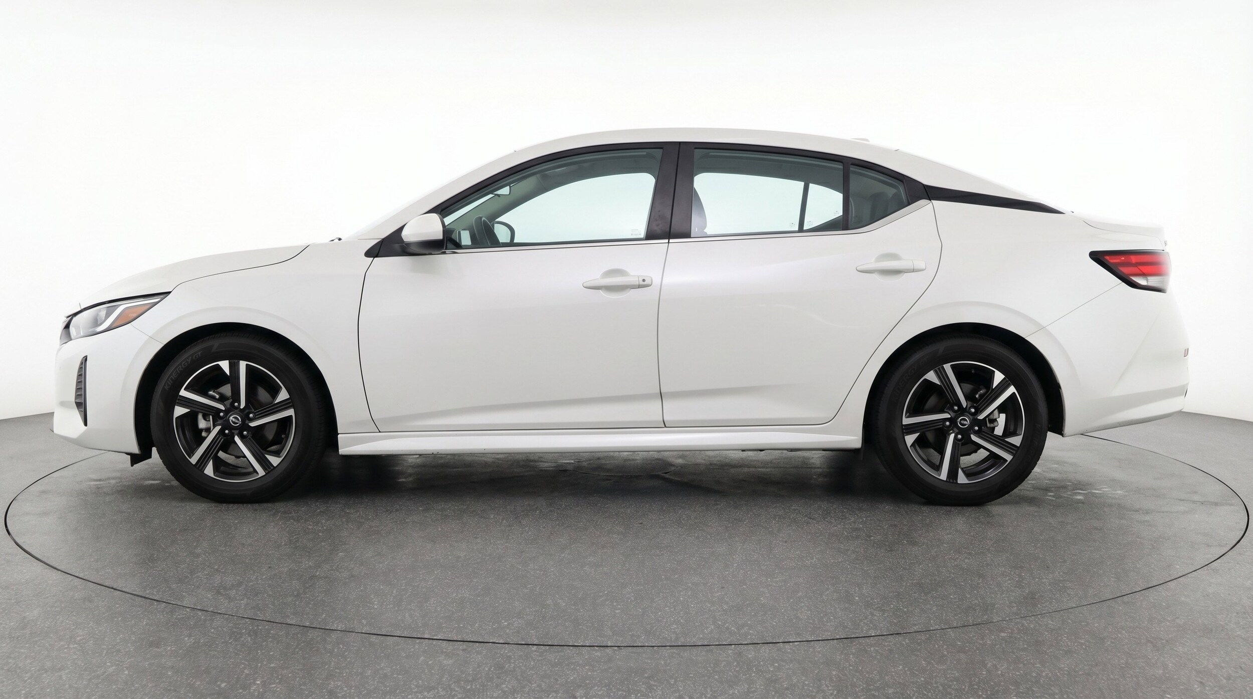 Thumbnail: 2025 Nissan Sentra - 5