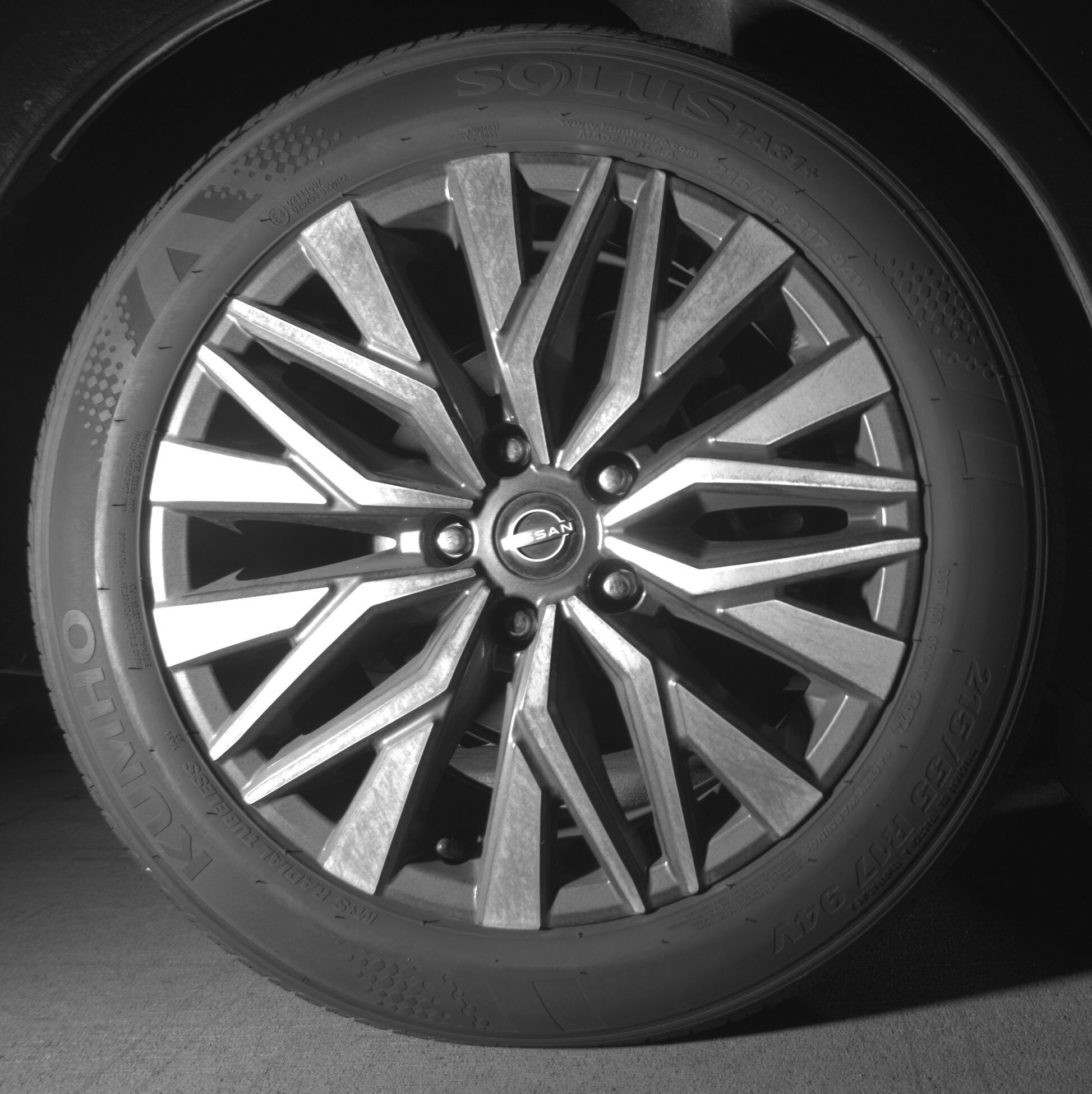 Thumbnail: 2025 Nissan Altima - 12