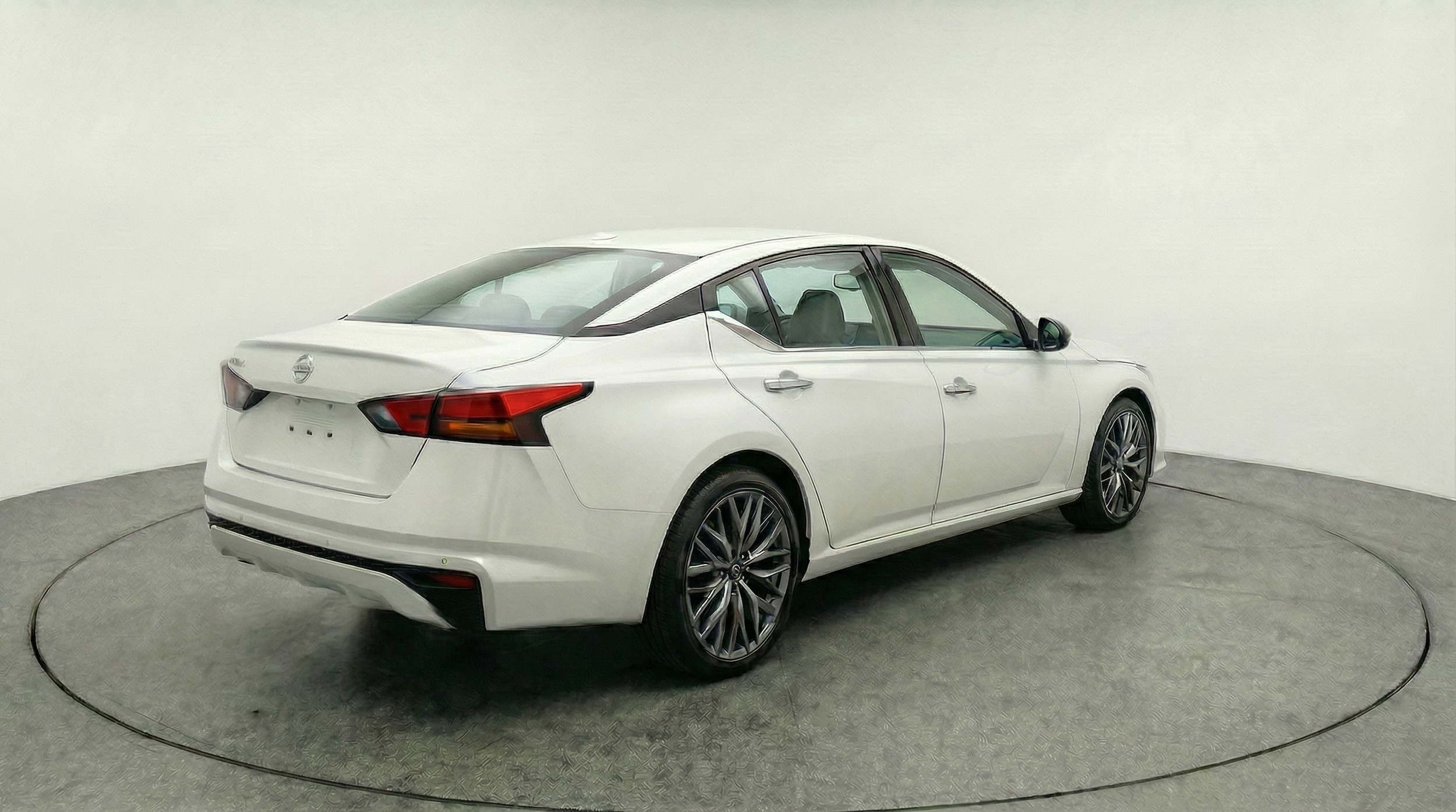 Thumbnail: 2025 Nissan Altima - 7